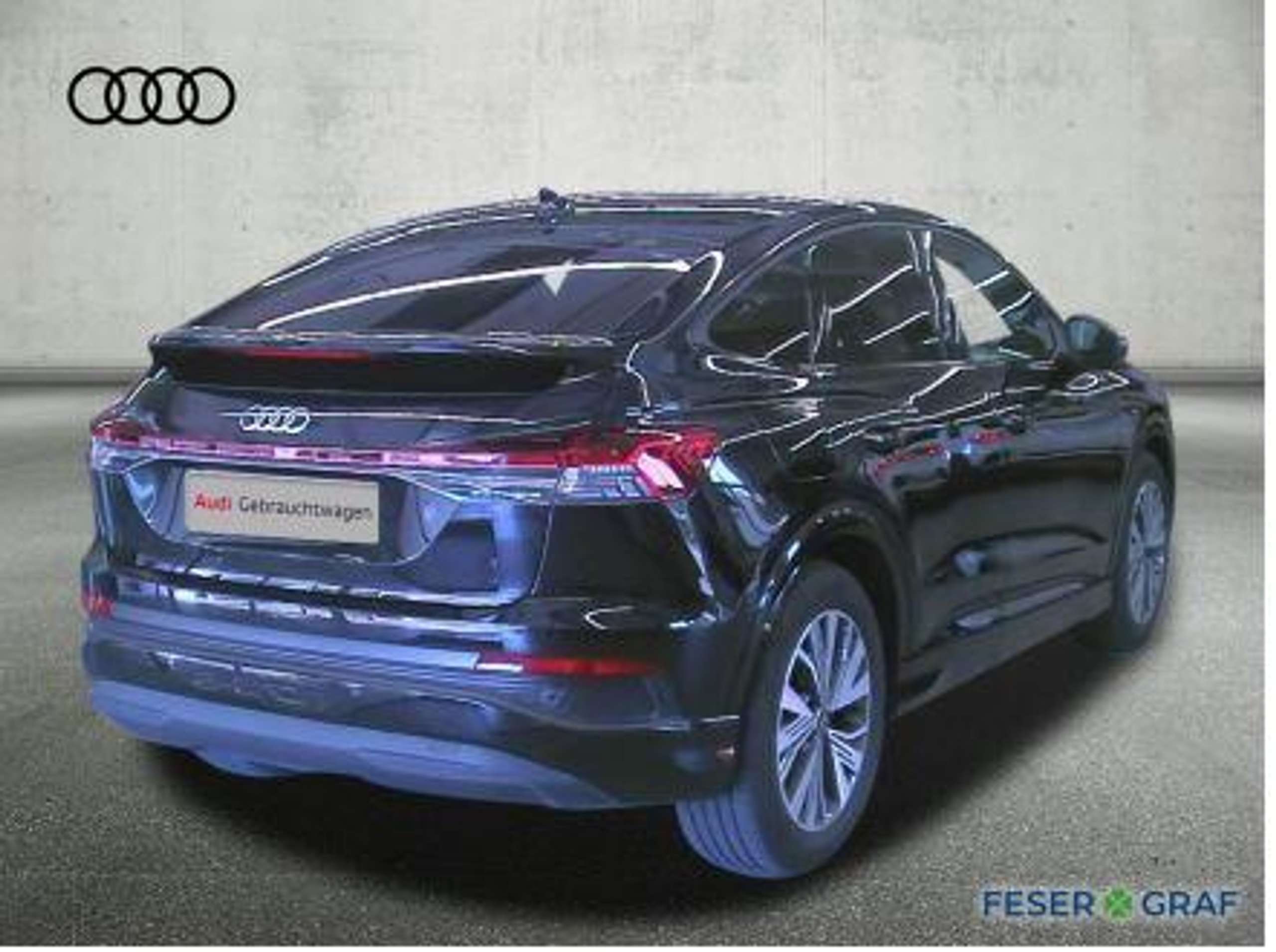 Audi - Q4 e-tron