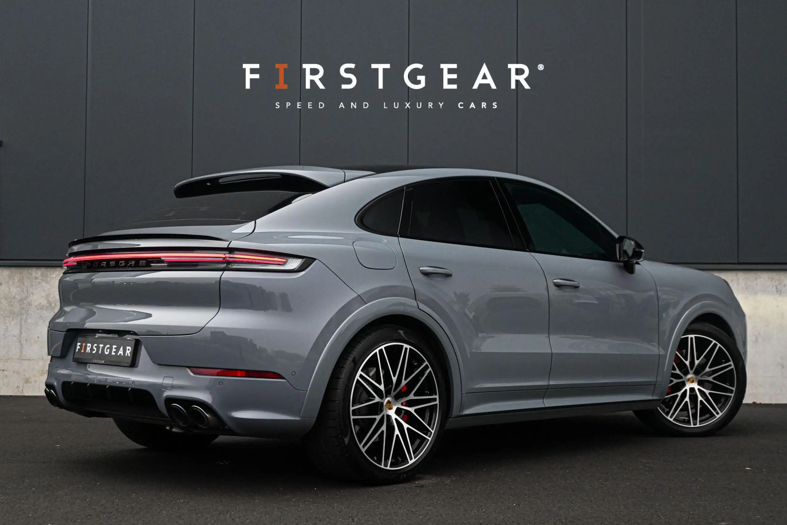 Porsche - Cayenne