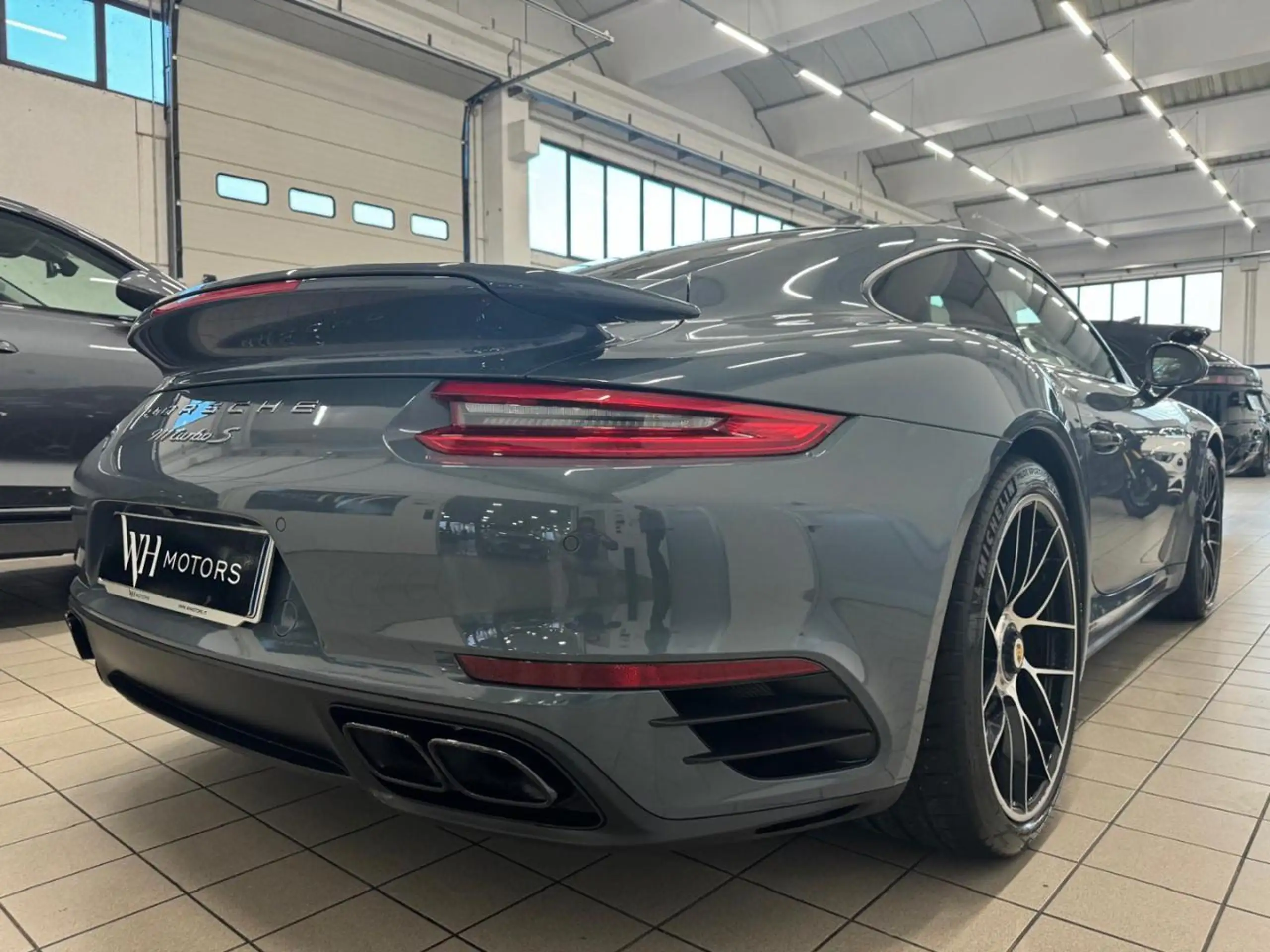 Porsche - 991