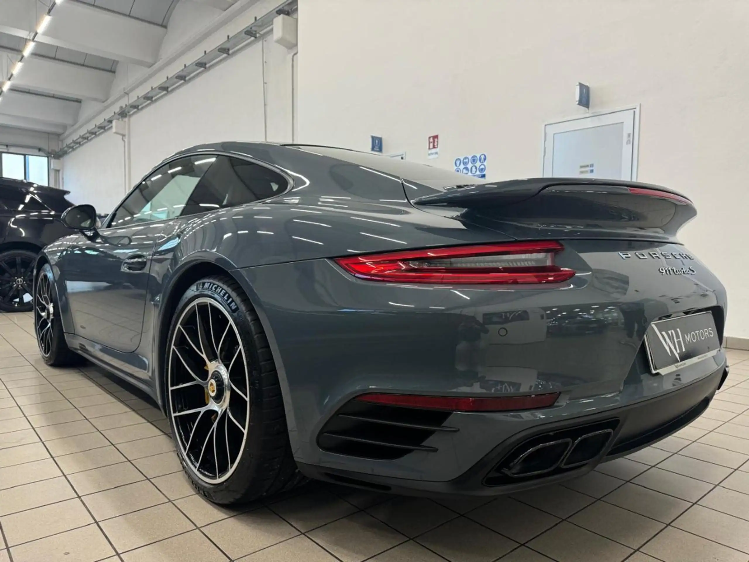 Porsche - 991