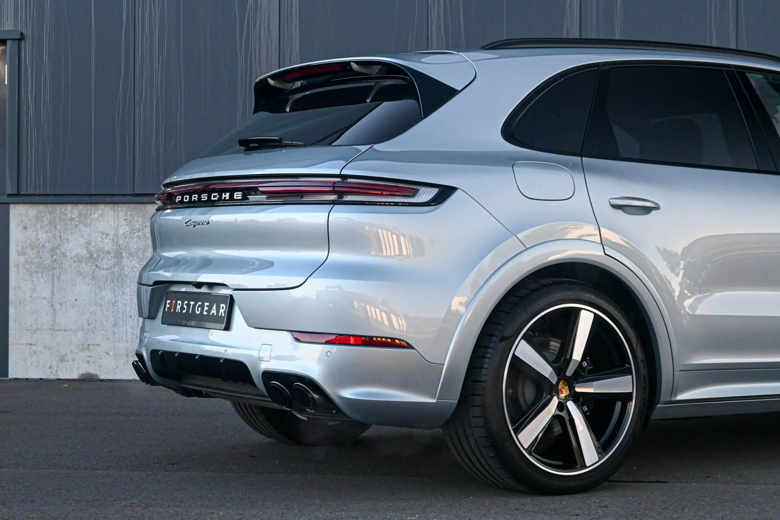 Porsche - Cayenne