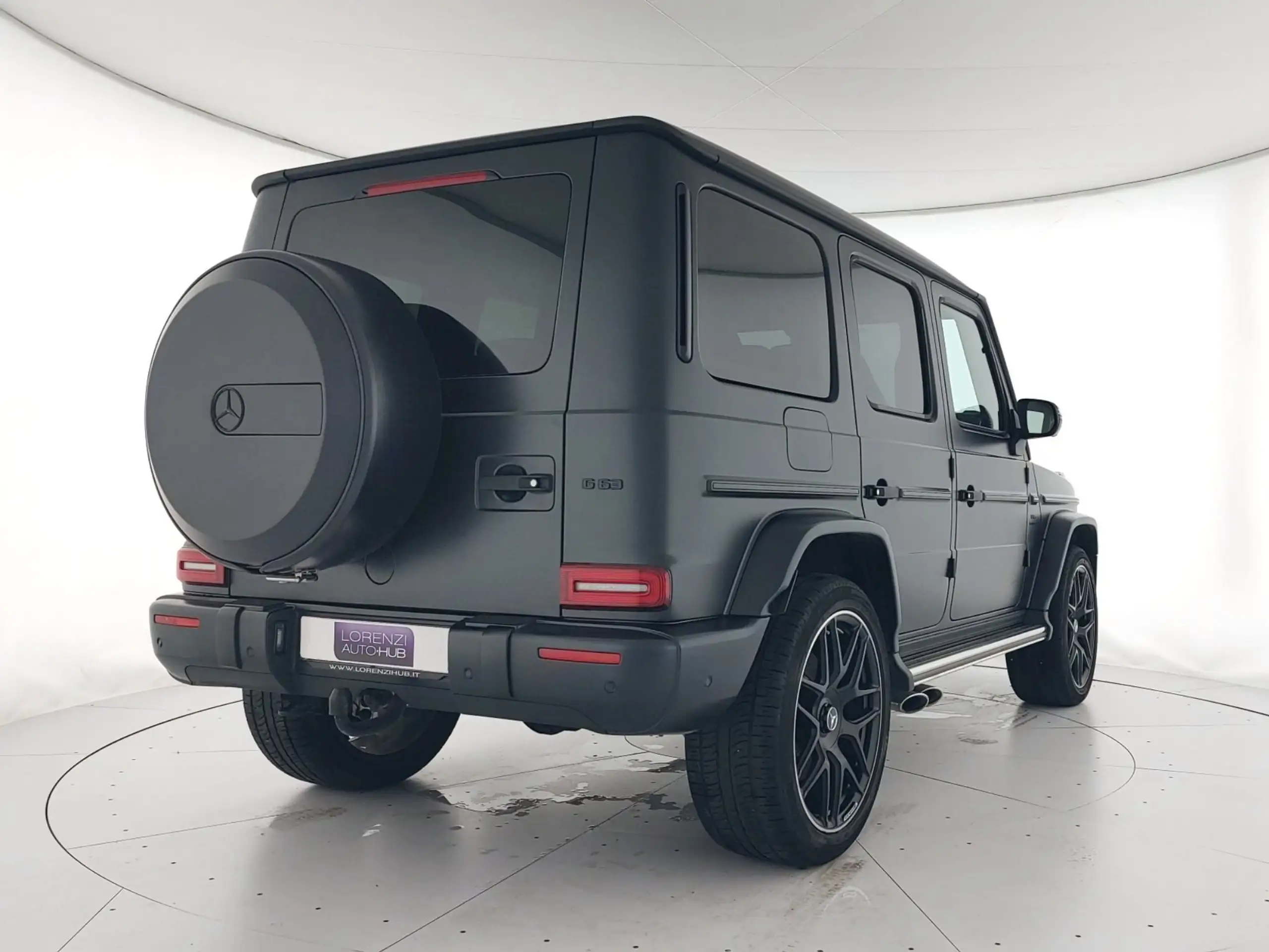 Mercedes-Benz - G 63 AMG