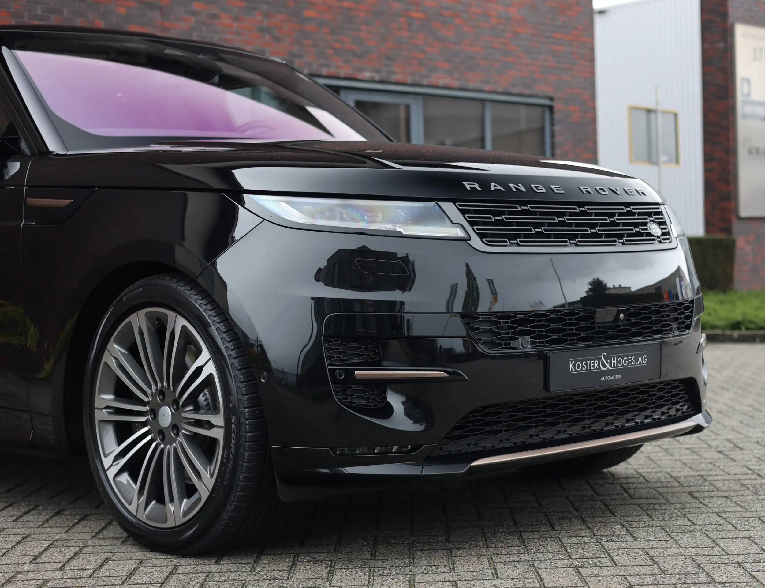 Land Rover - Range Rover Sport