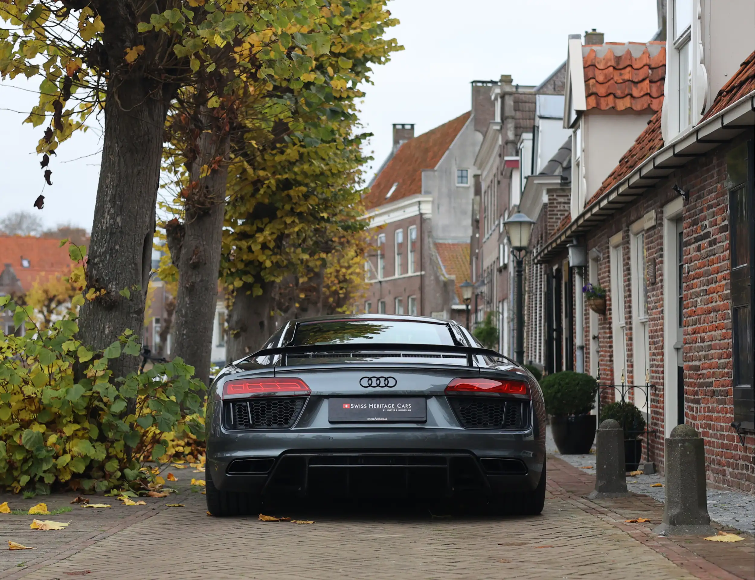 Audi - R8