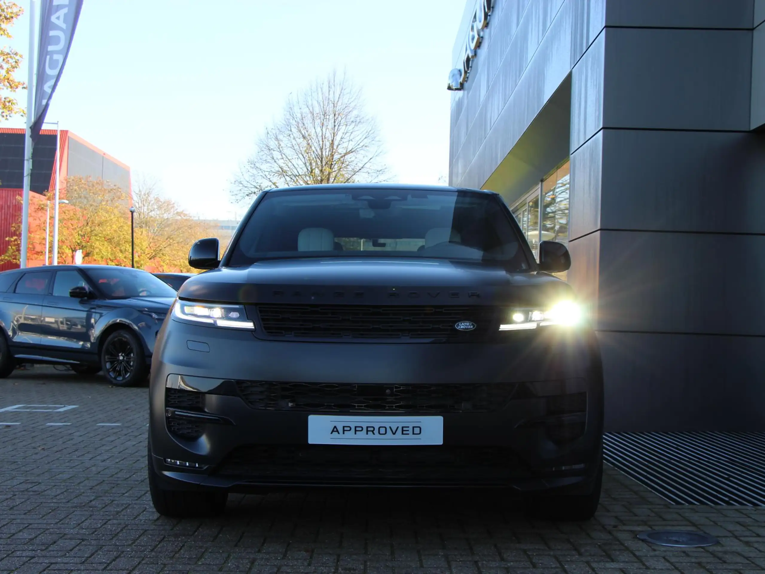 Land Rover - Range Rover Sport