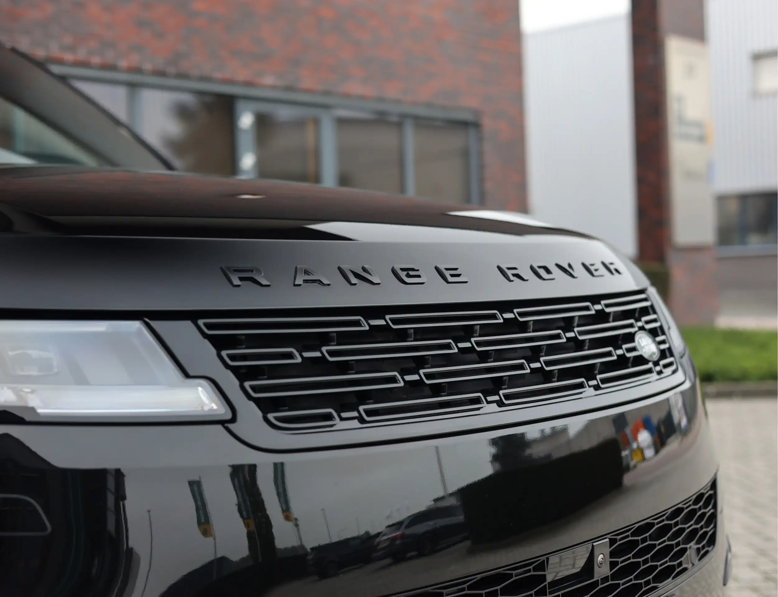 Land Rover - Range Rover Sport