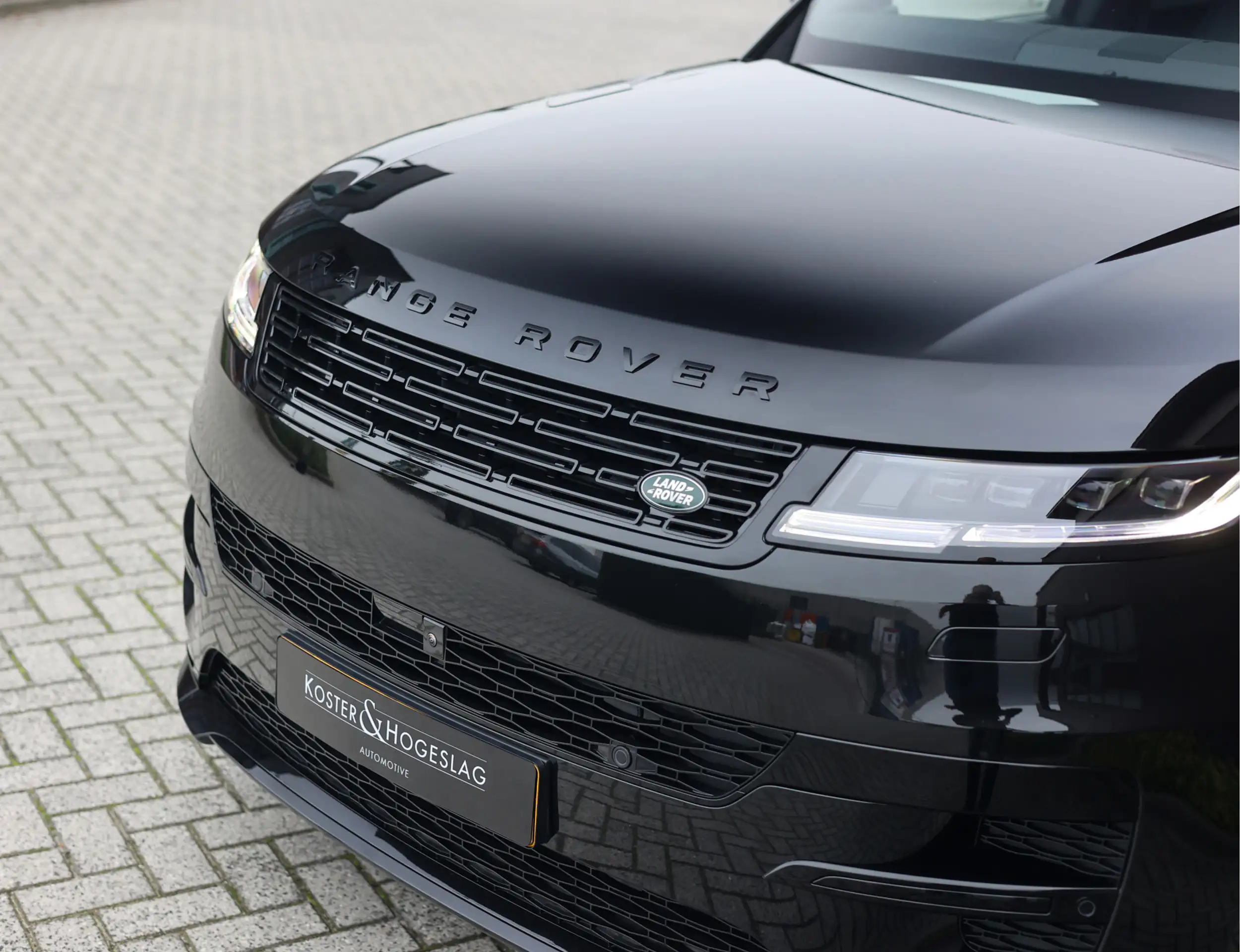 Land Rover - Range Rover Sport