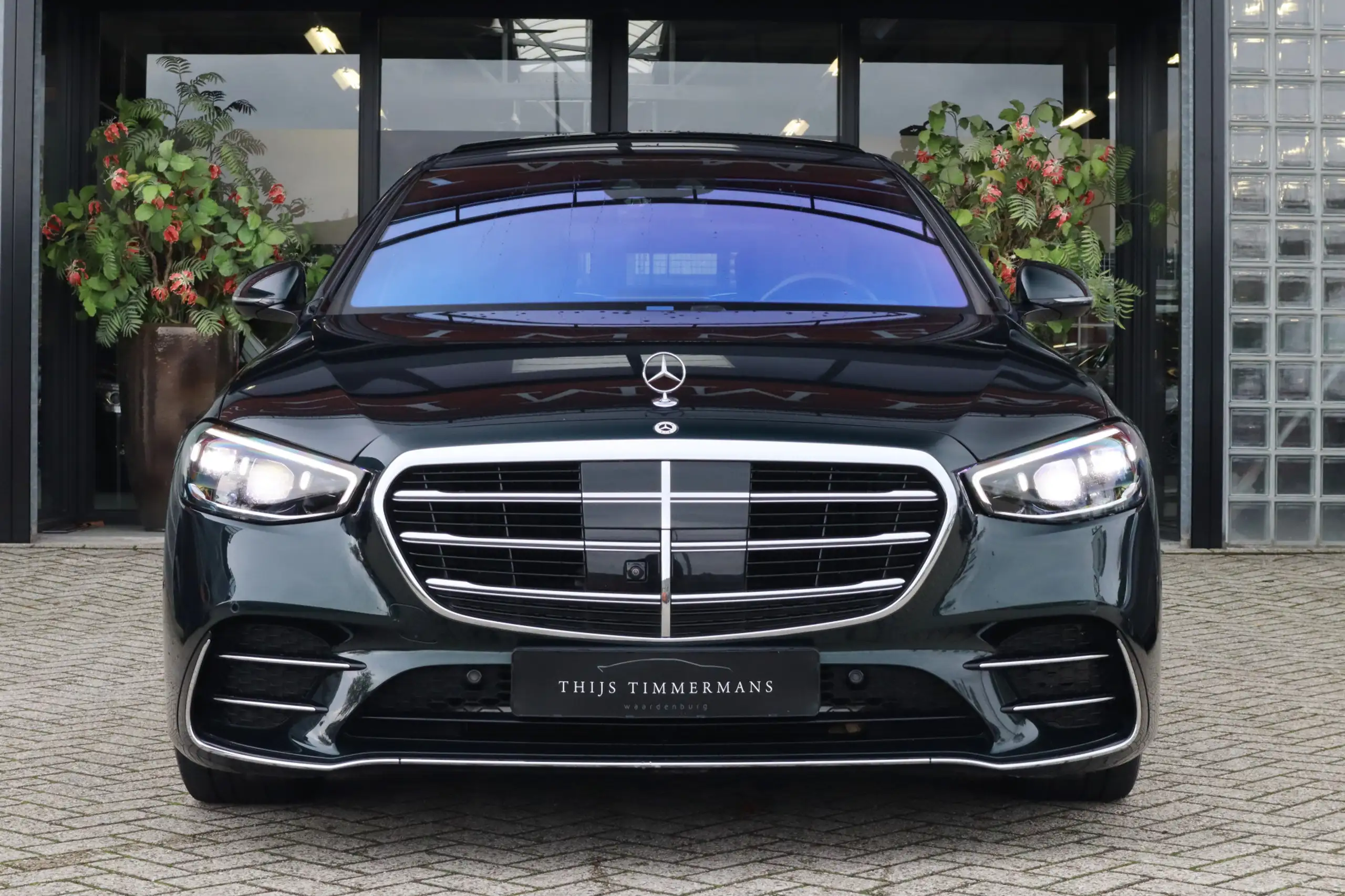 Mercedes-Benz - S 400