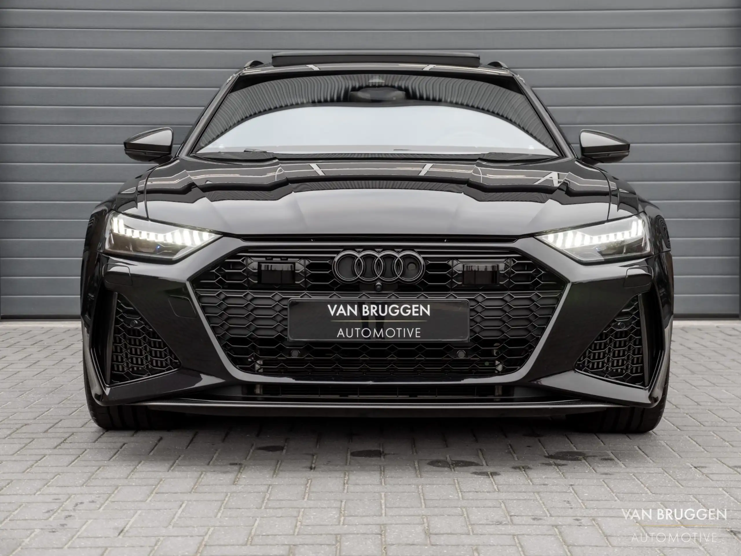 Audi - RS6