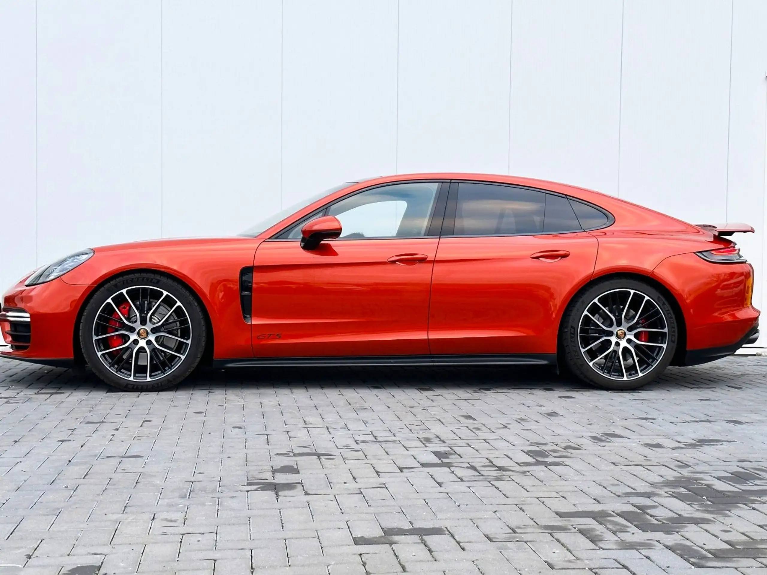 Porsche - Panamera