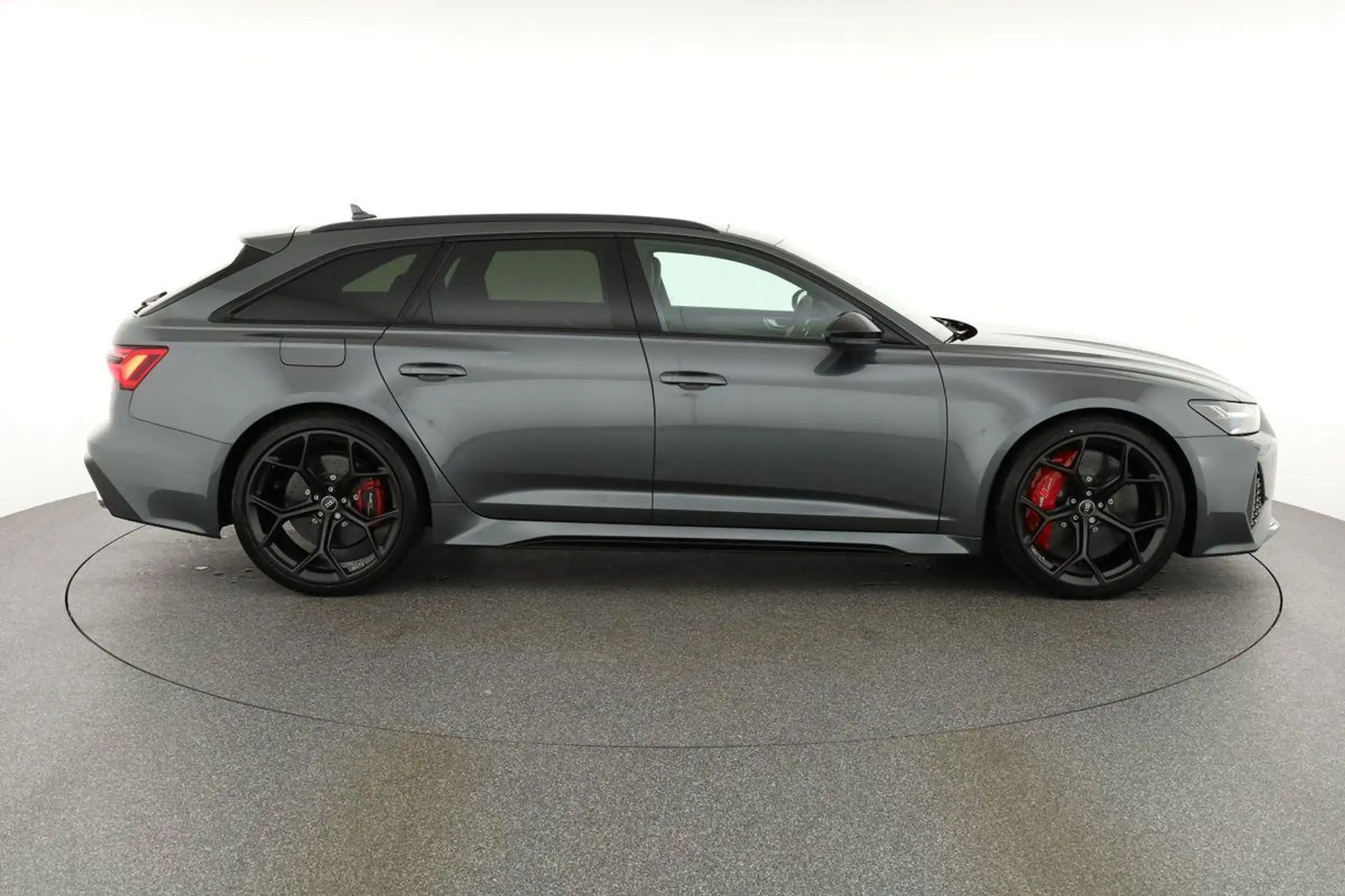 Audi - RS6