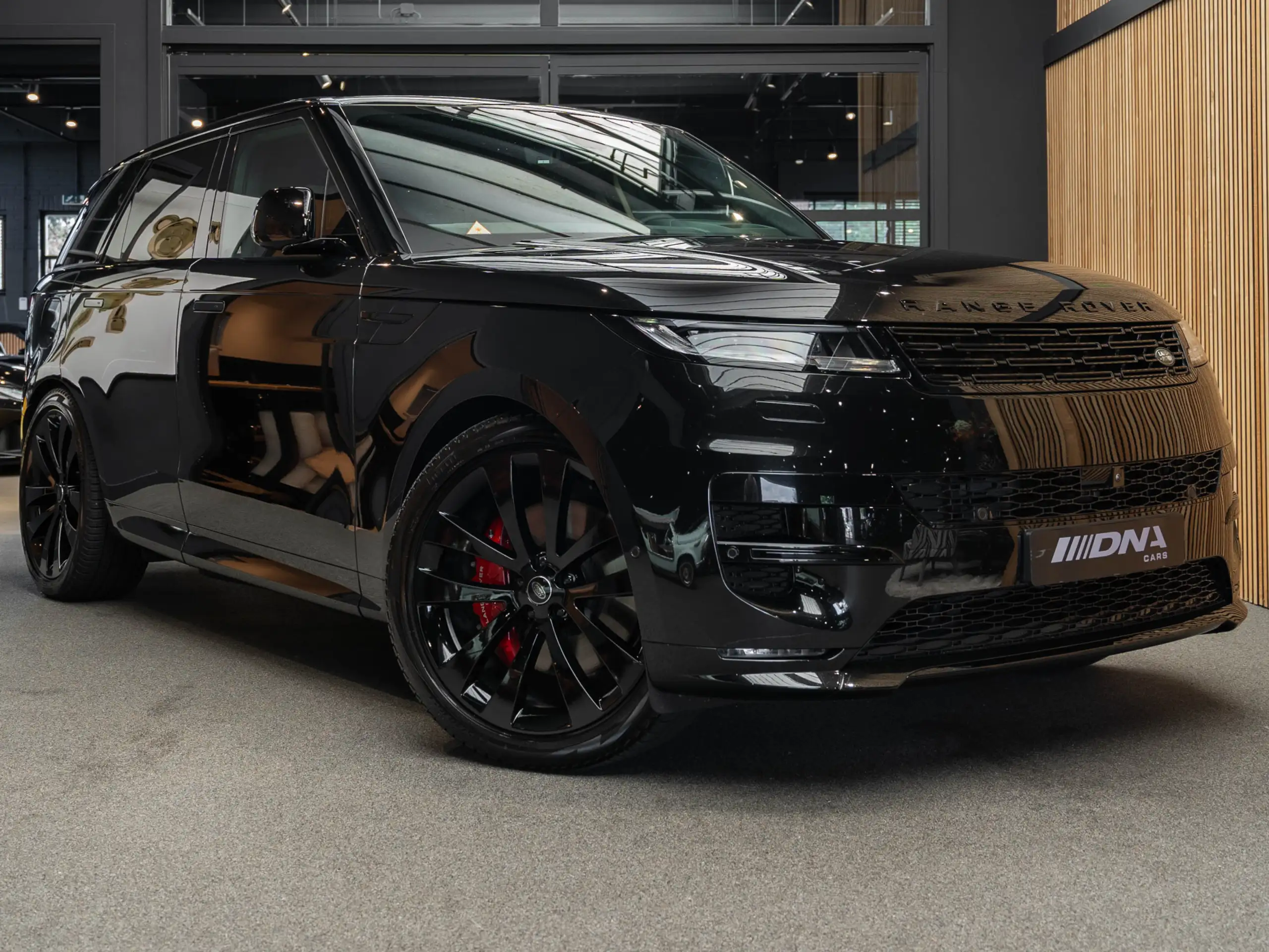 Land Rover - Range Rover Sport