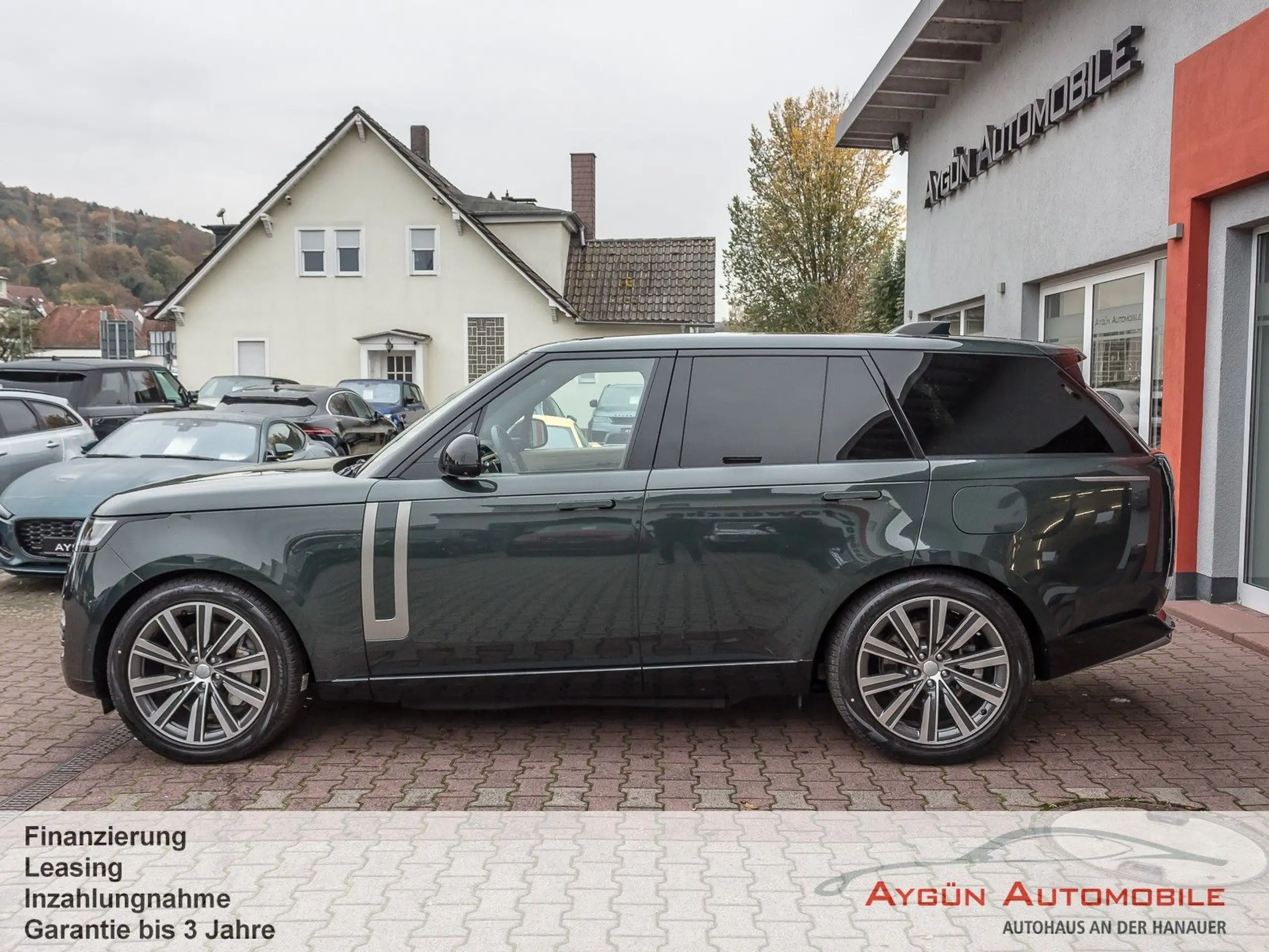 Land Rover - Range Rover