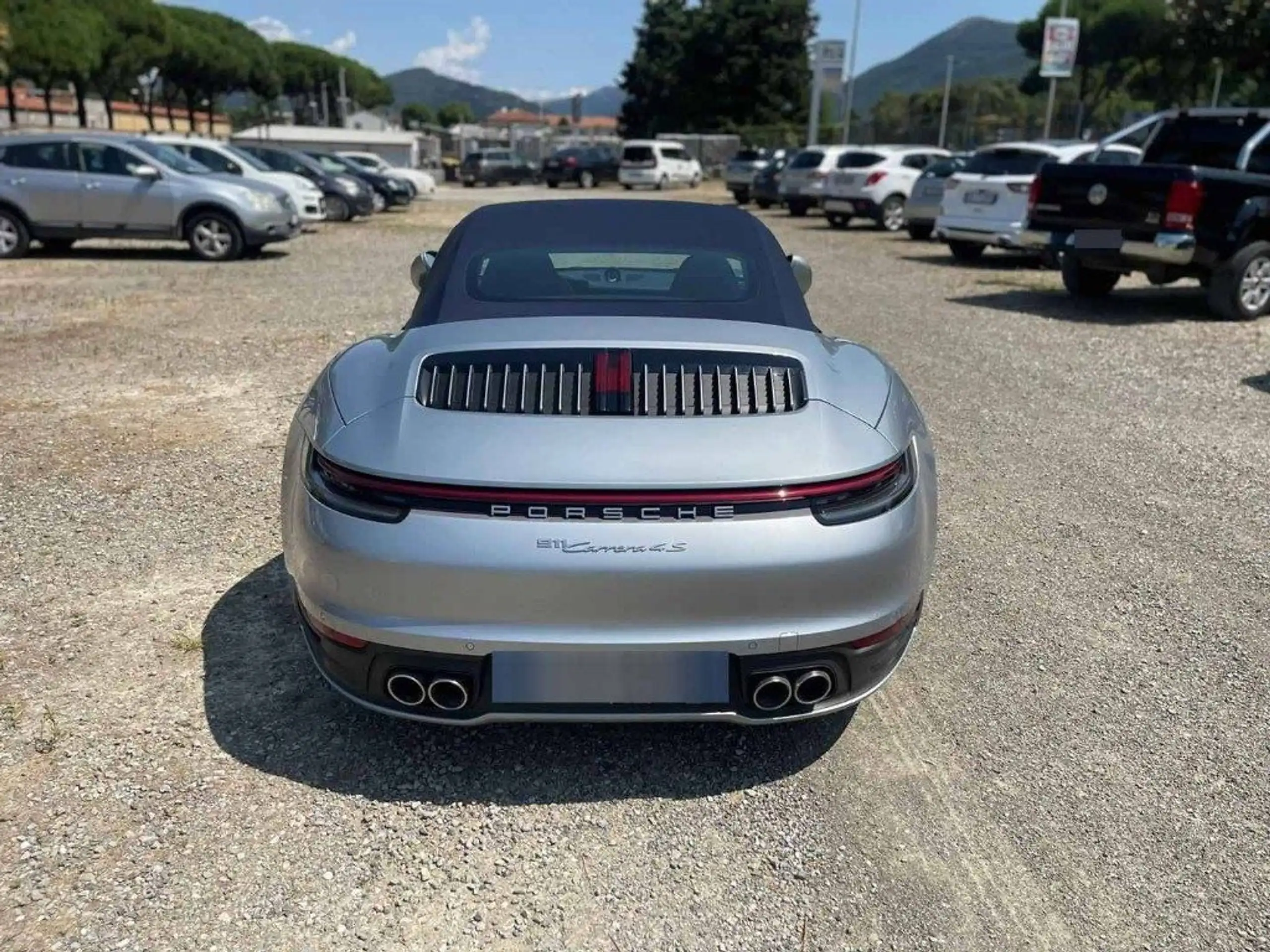 Porsche - 911