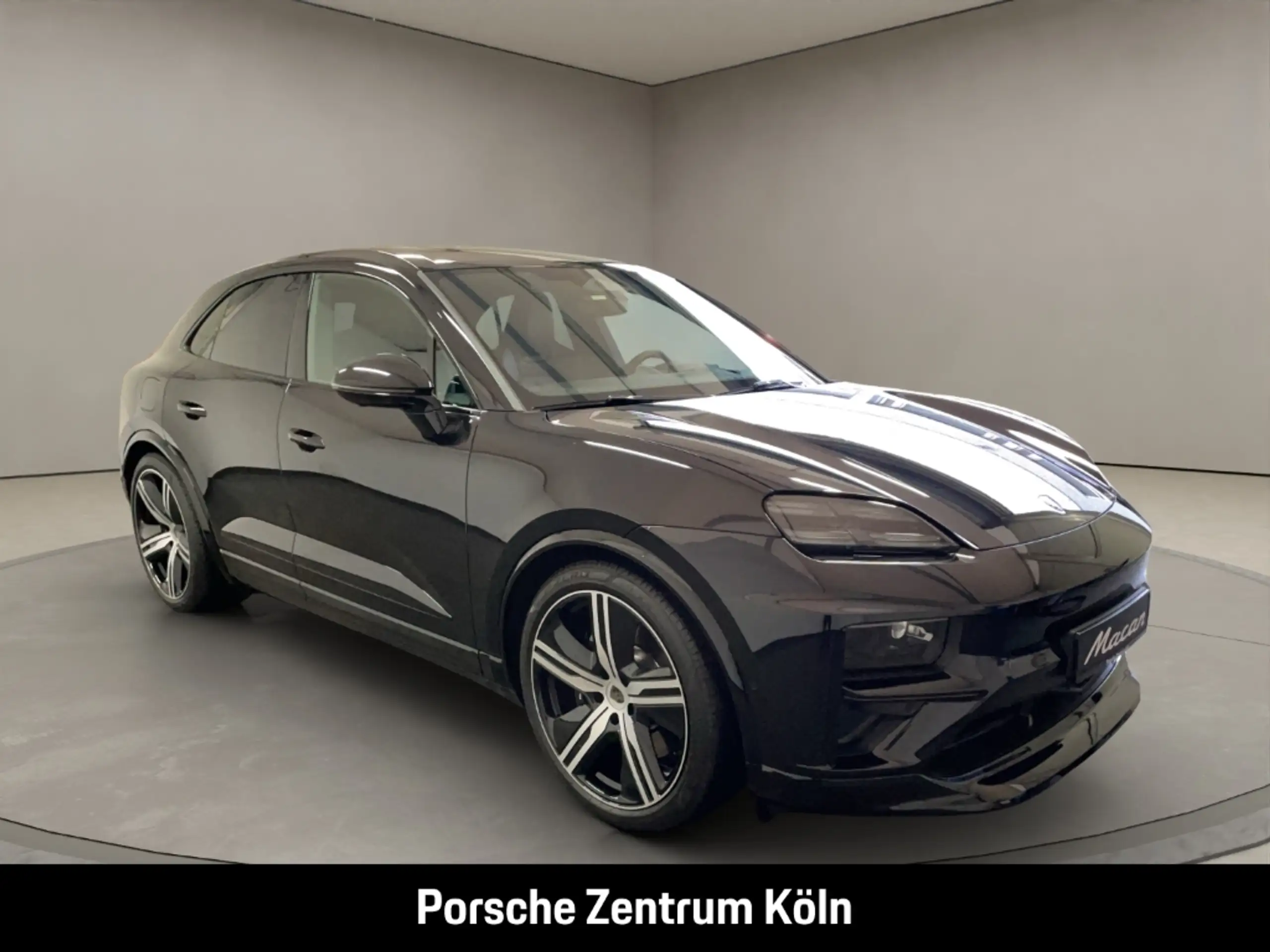 Porsche - Macan