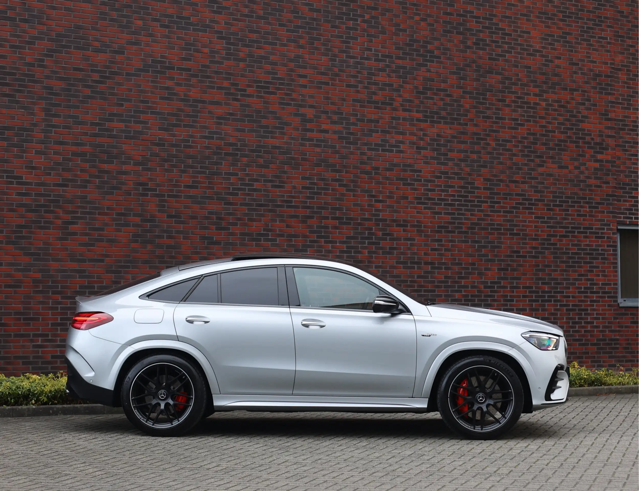 Mercedes-Benz - GLE 53 AMG