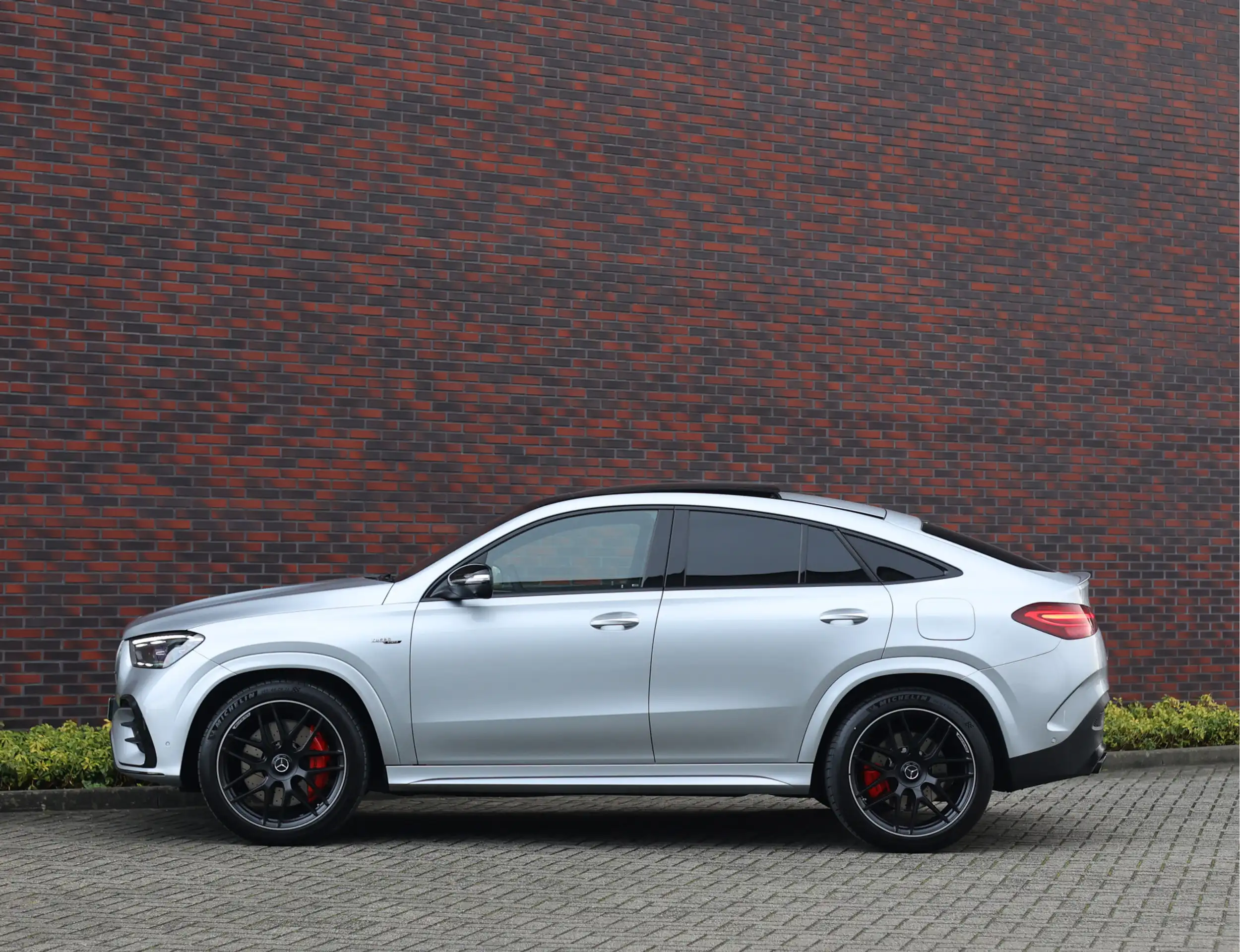 Mercedes-Benz - GLE 53 AMG