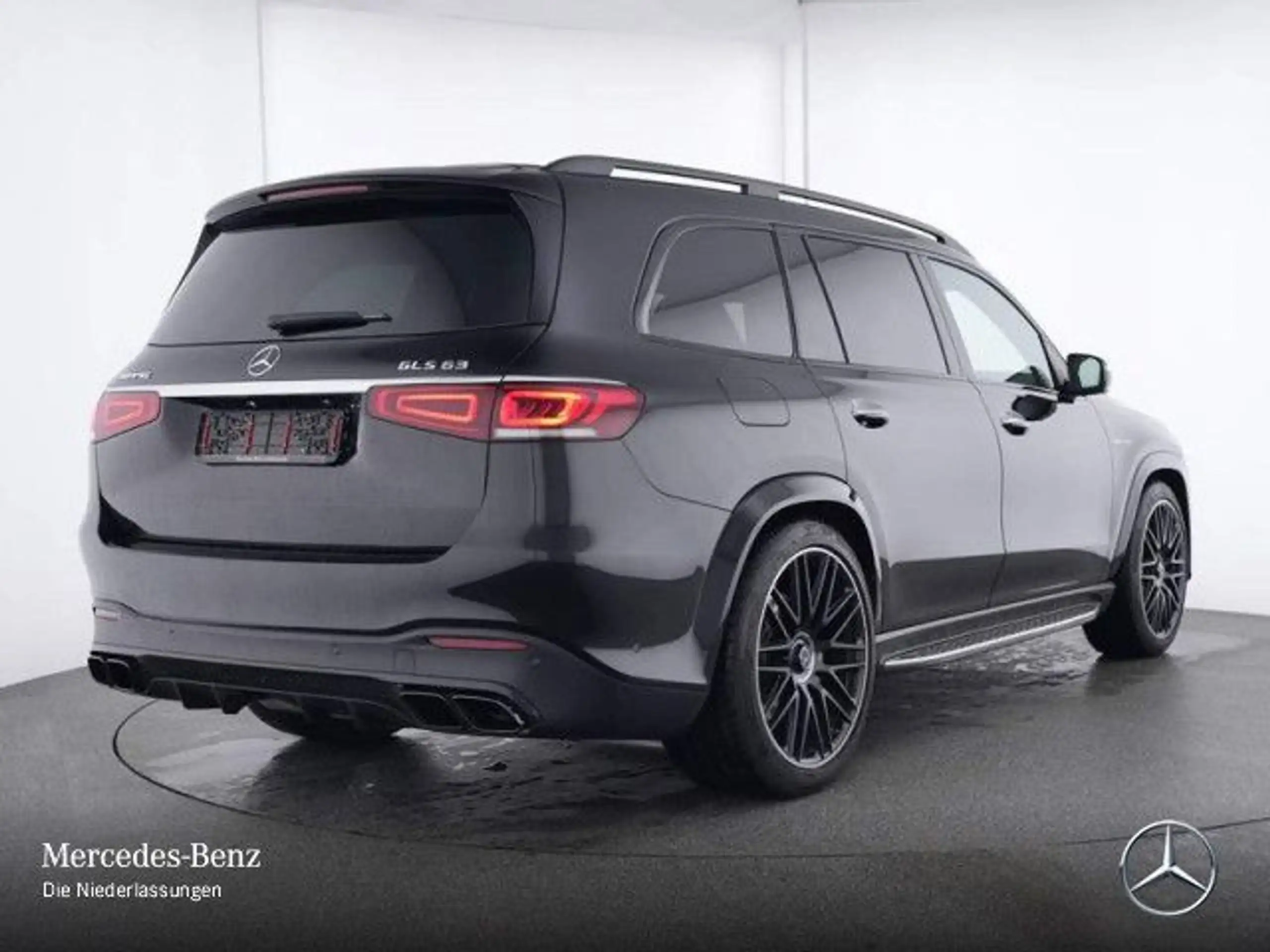 Mercedes-Benz - GLS 63 AMG