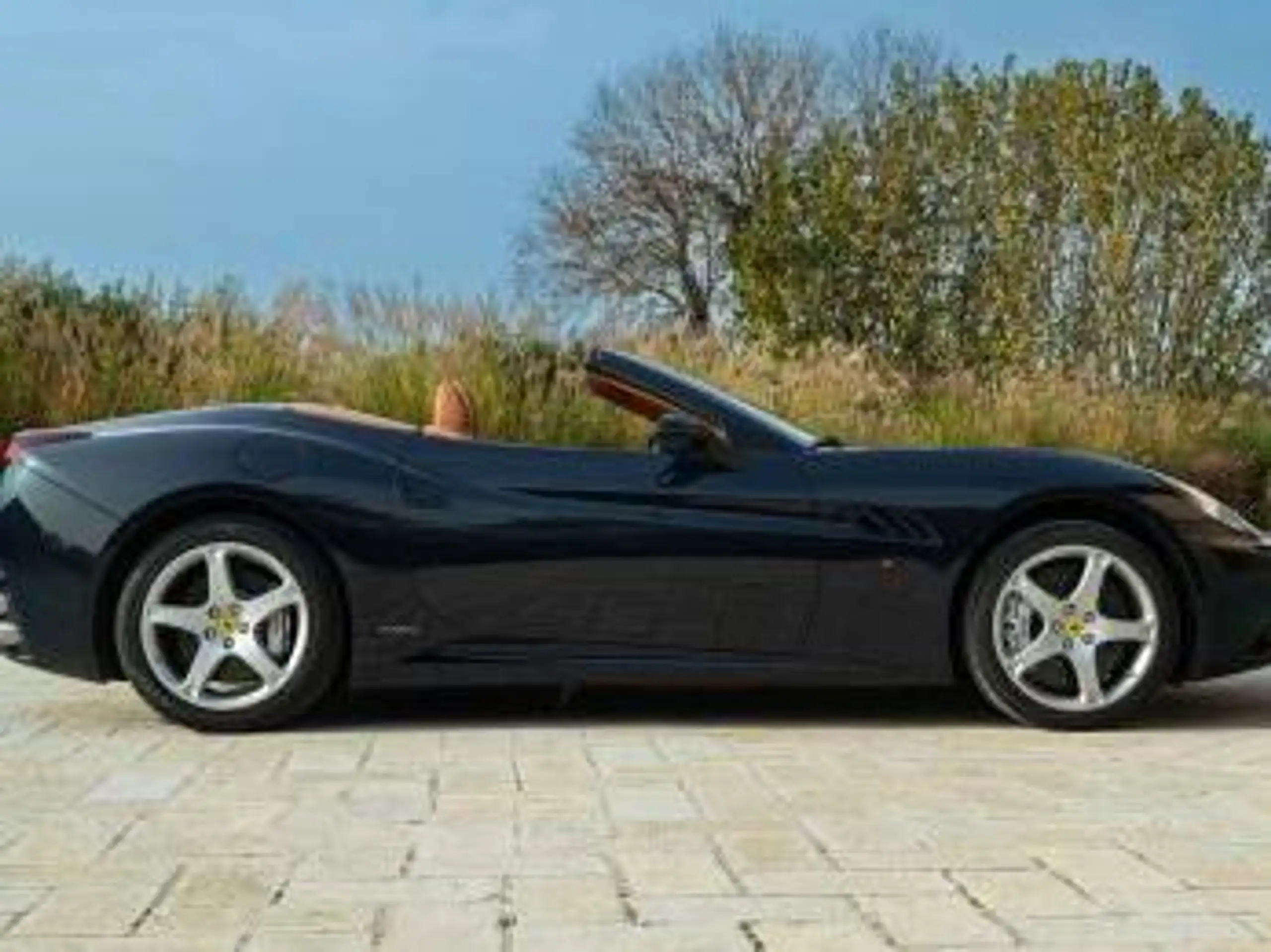 Ferrari - California