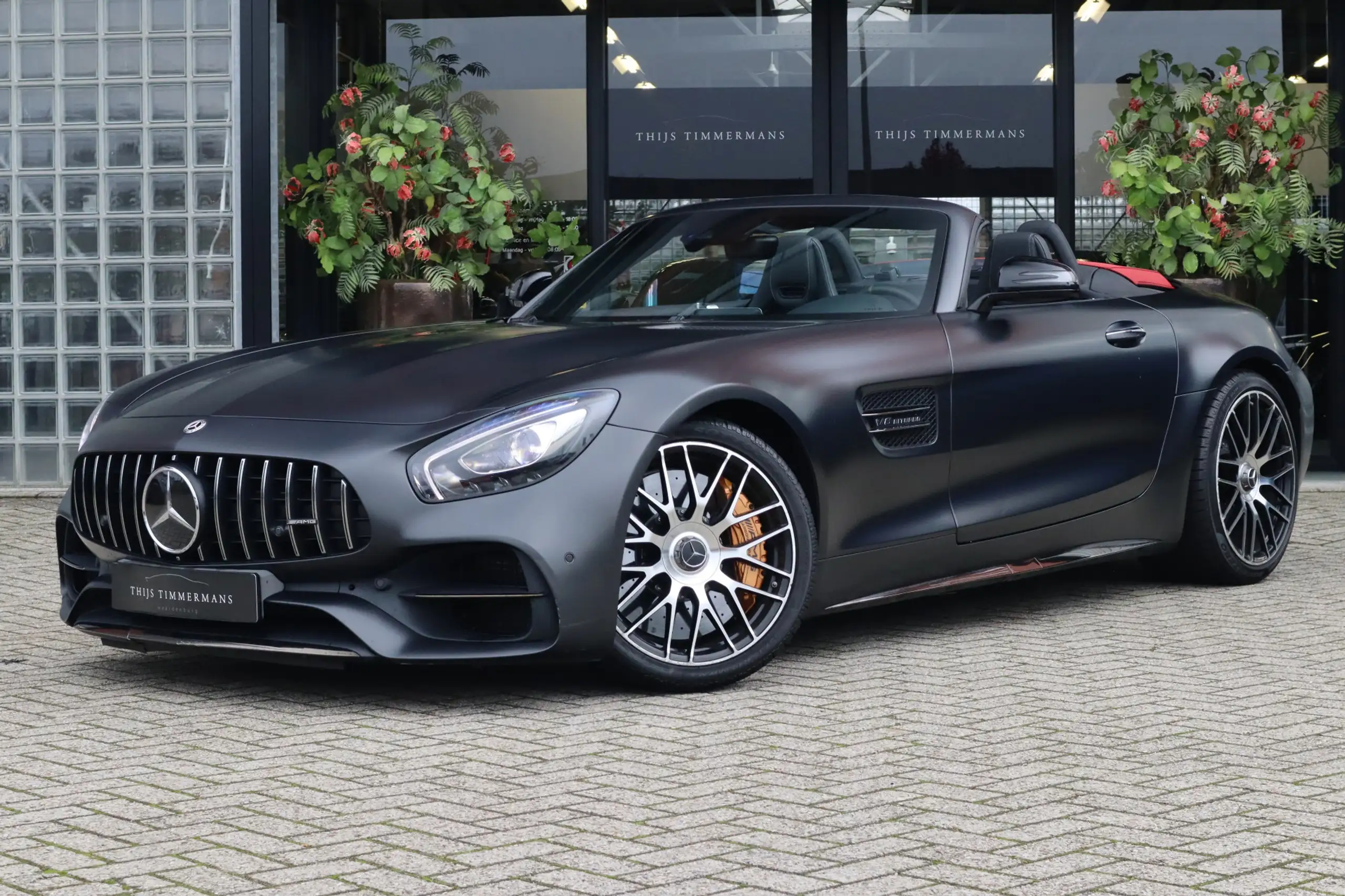 Mercedes-Benz - AMG GT