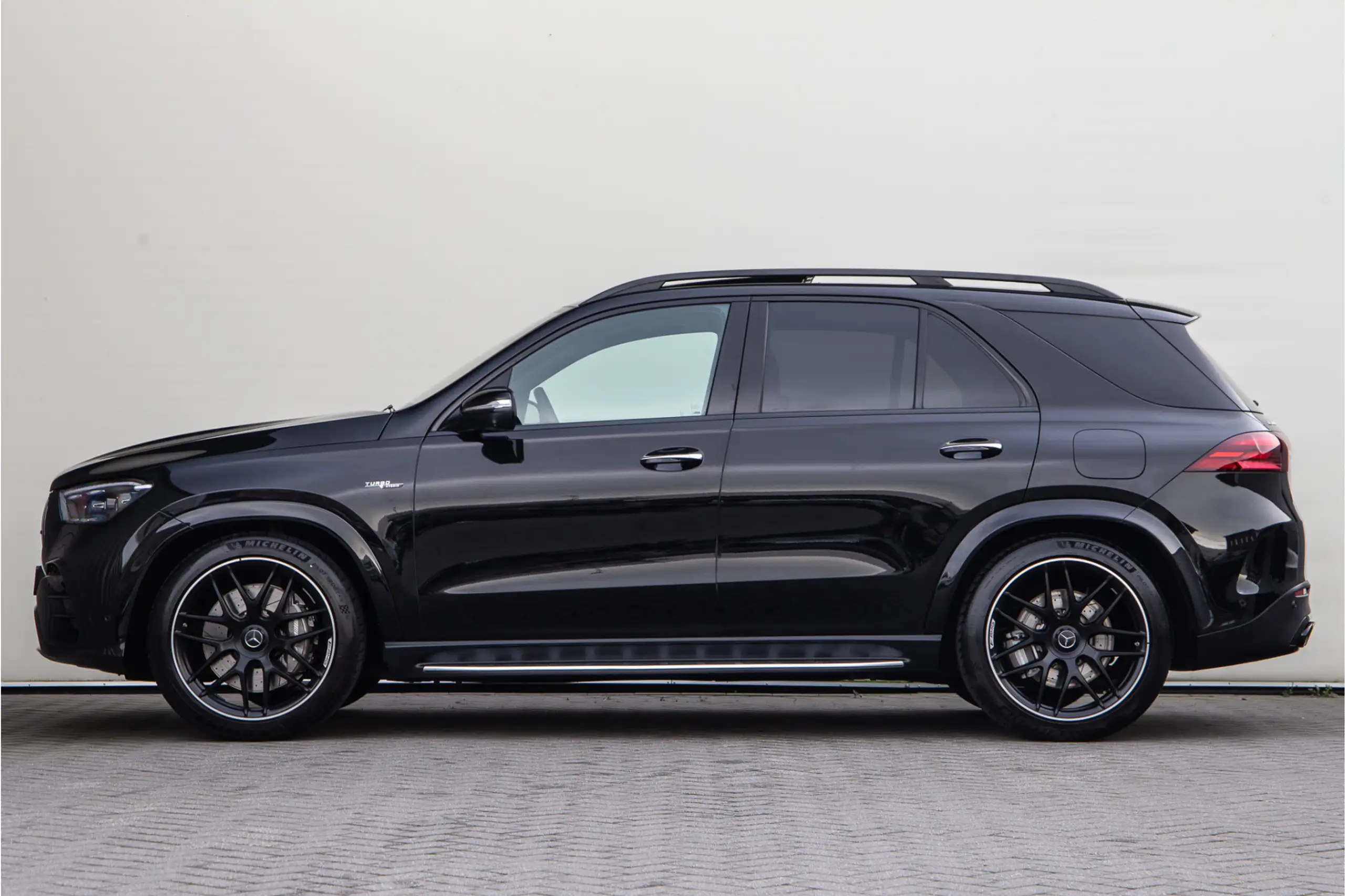 Mercedes-Benz - GLE 53 AMG