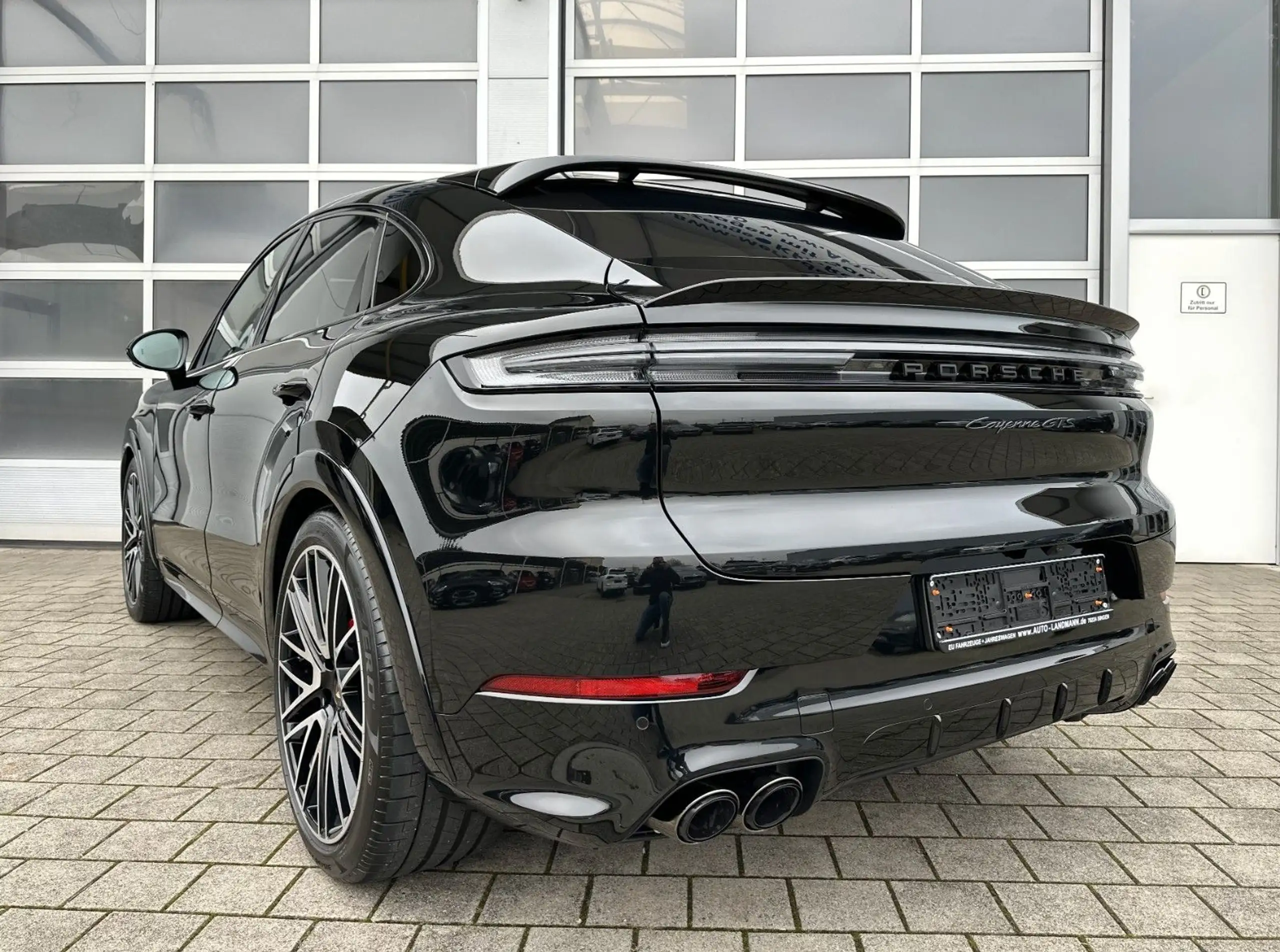 Porsche - Cayenne