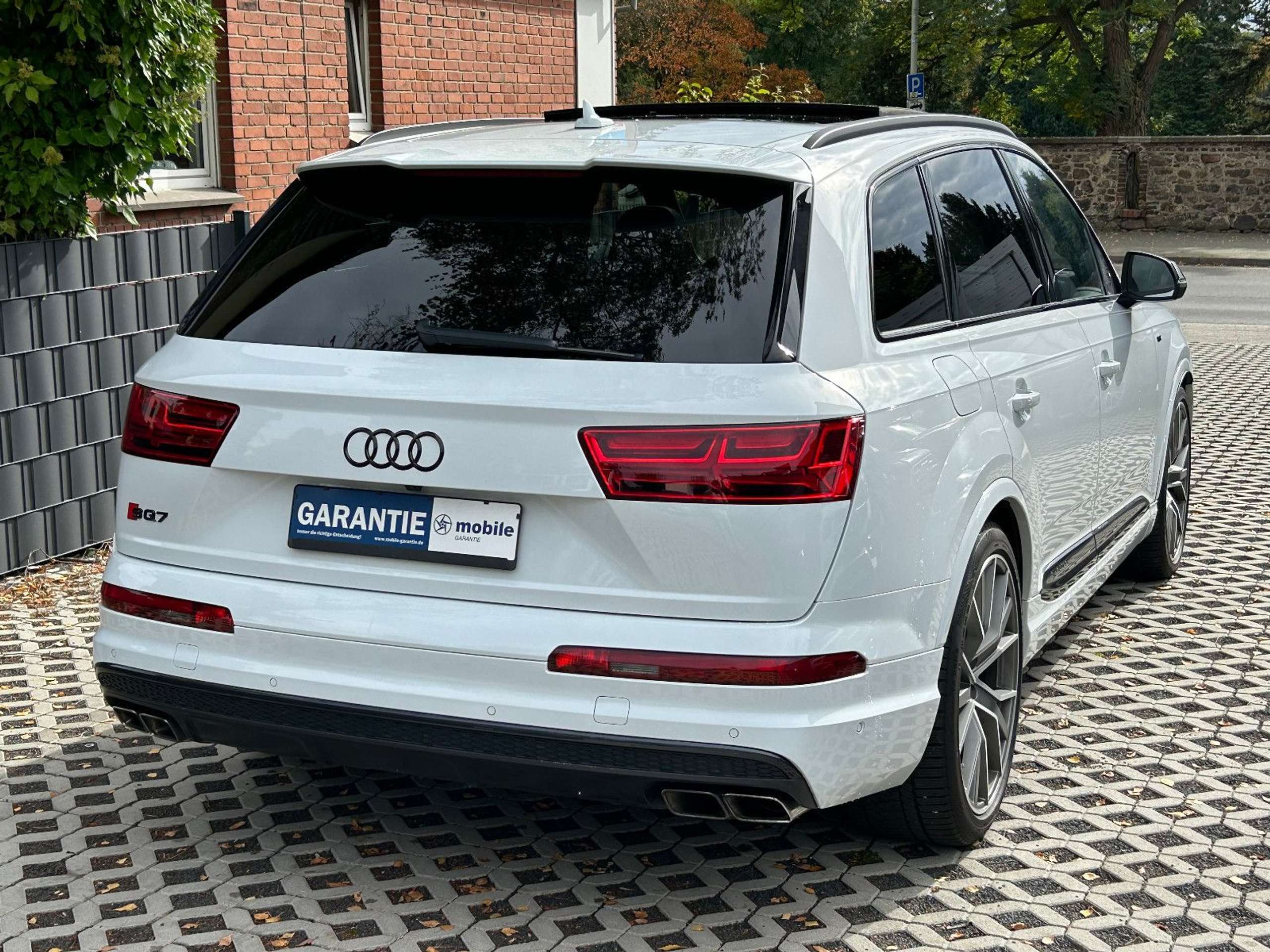 Audi - SQ7