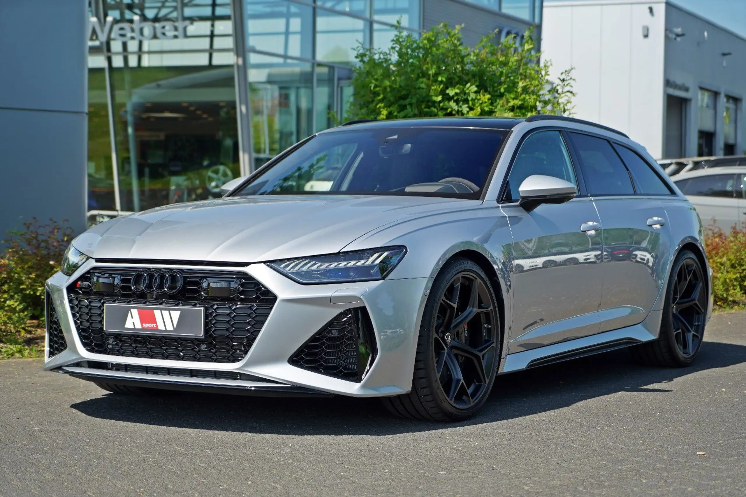 Audi - RS6