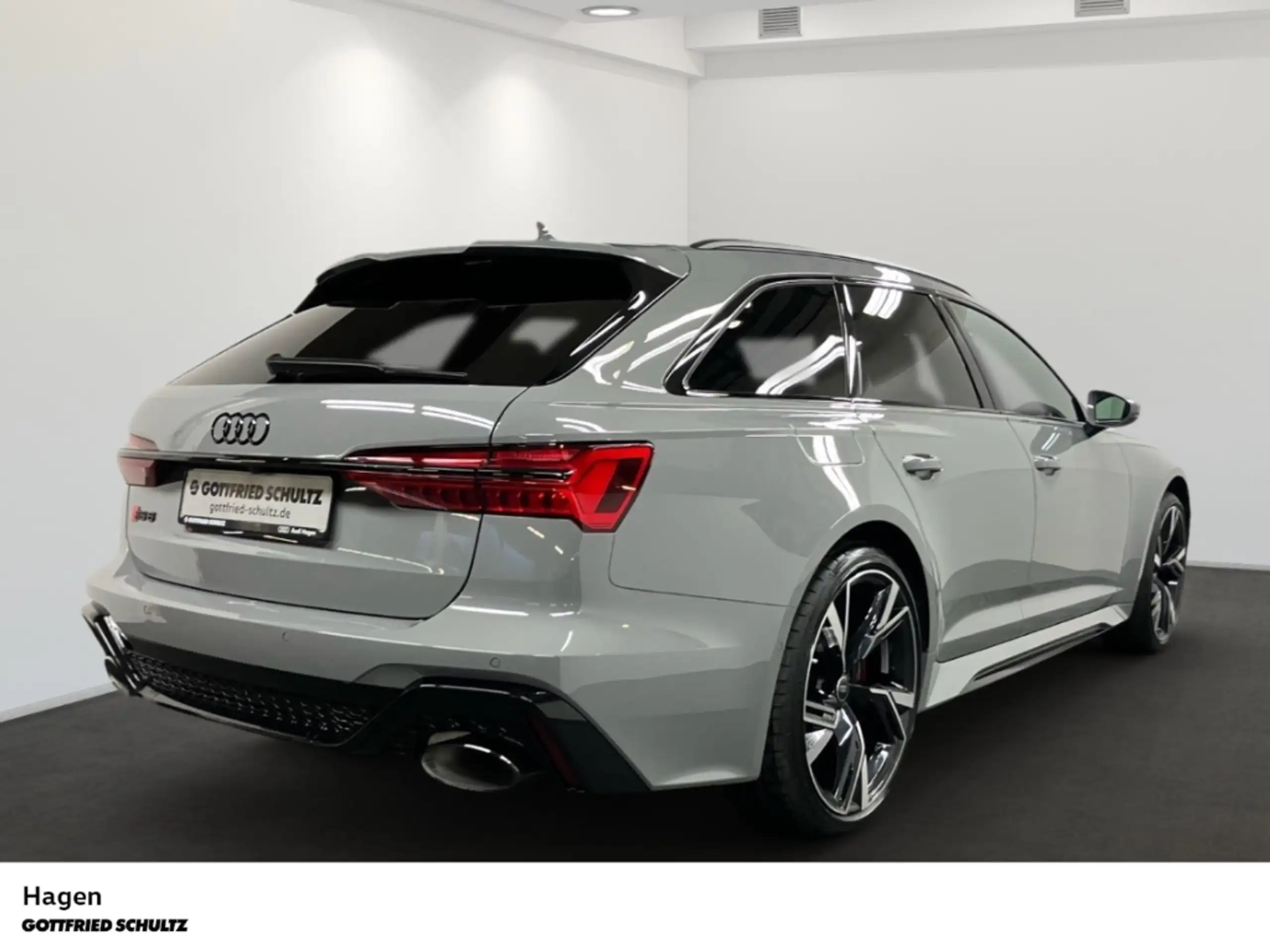 Audi - RS6