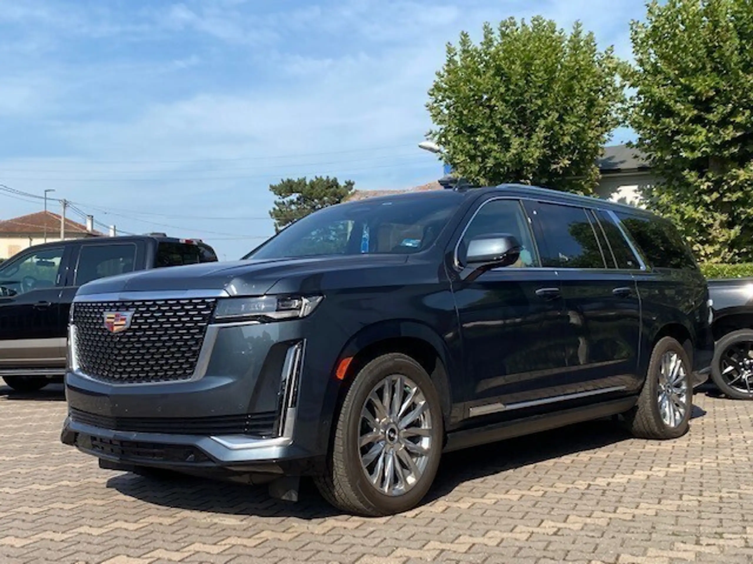 Cadillac - Escalade