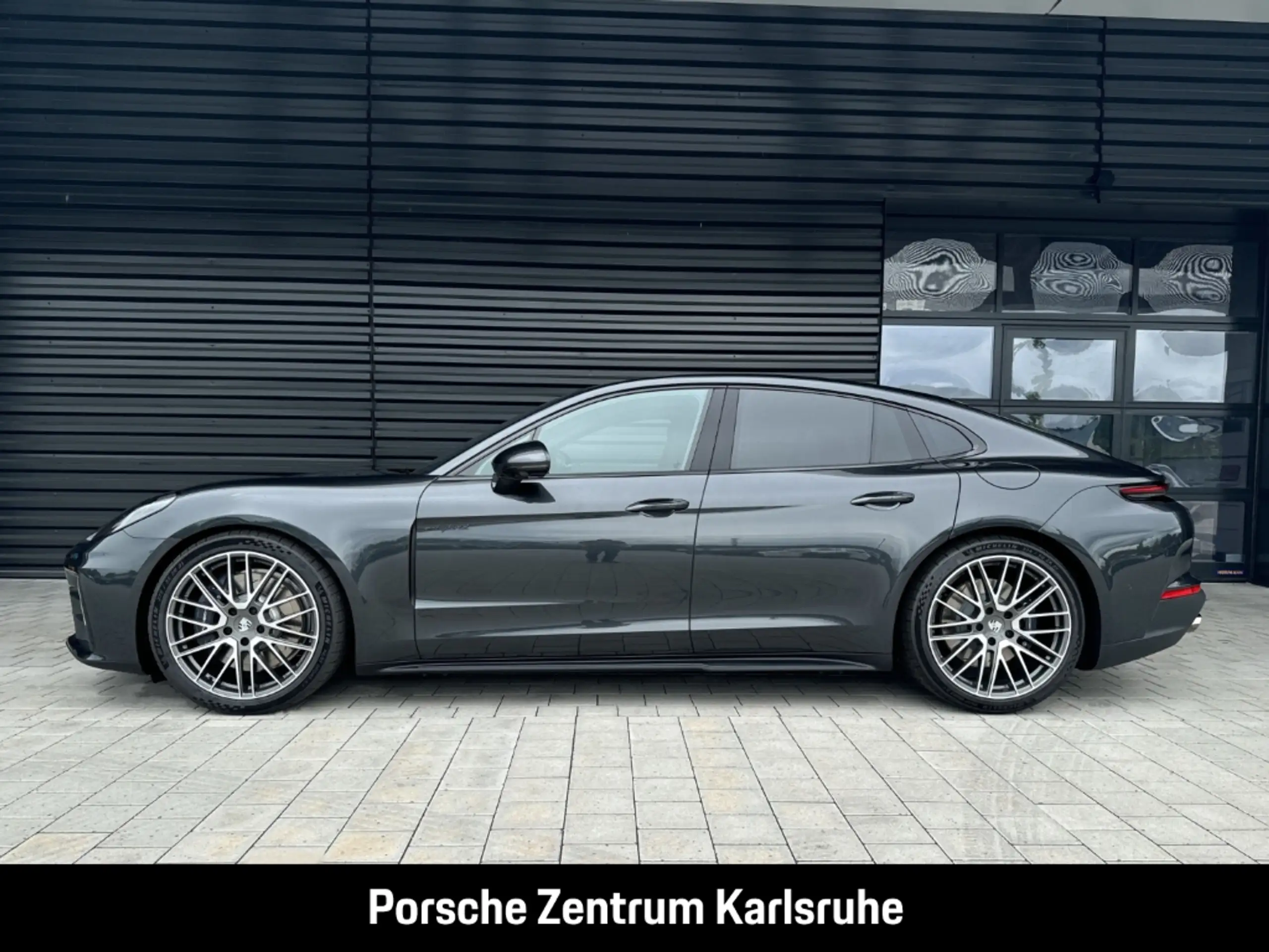 Porsche - Panamera