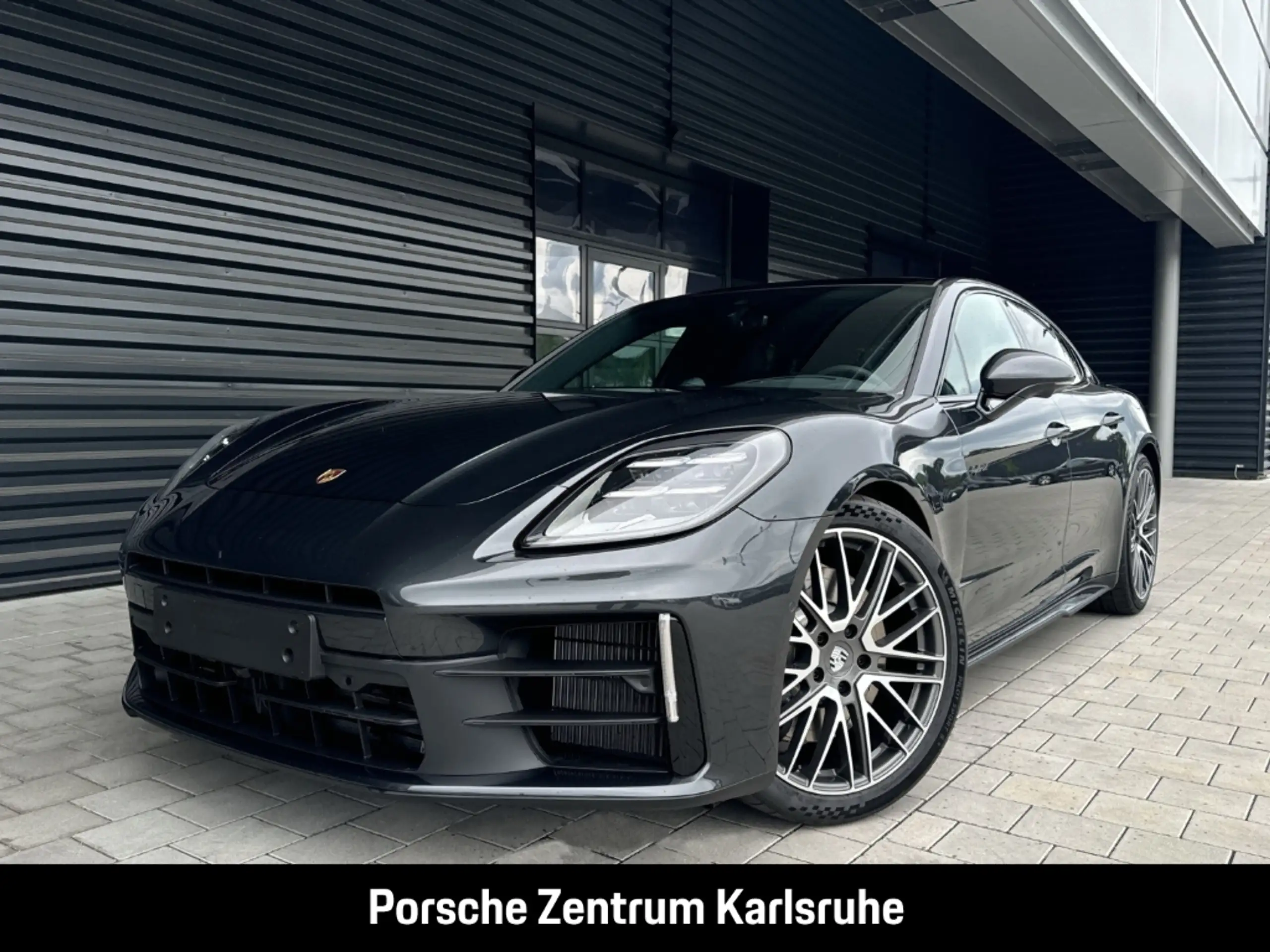 Porsche - Panamera