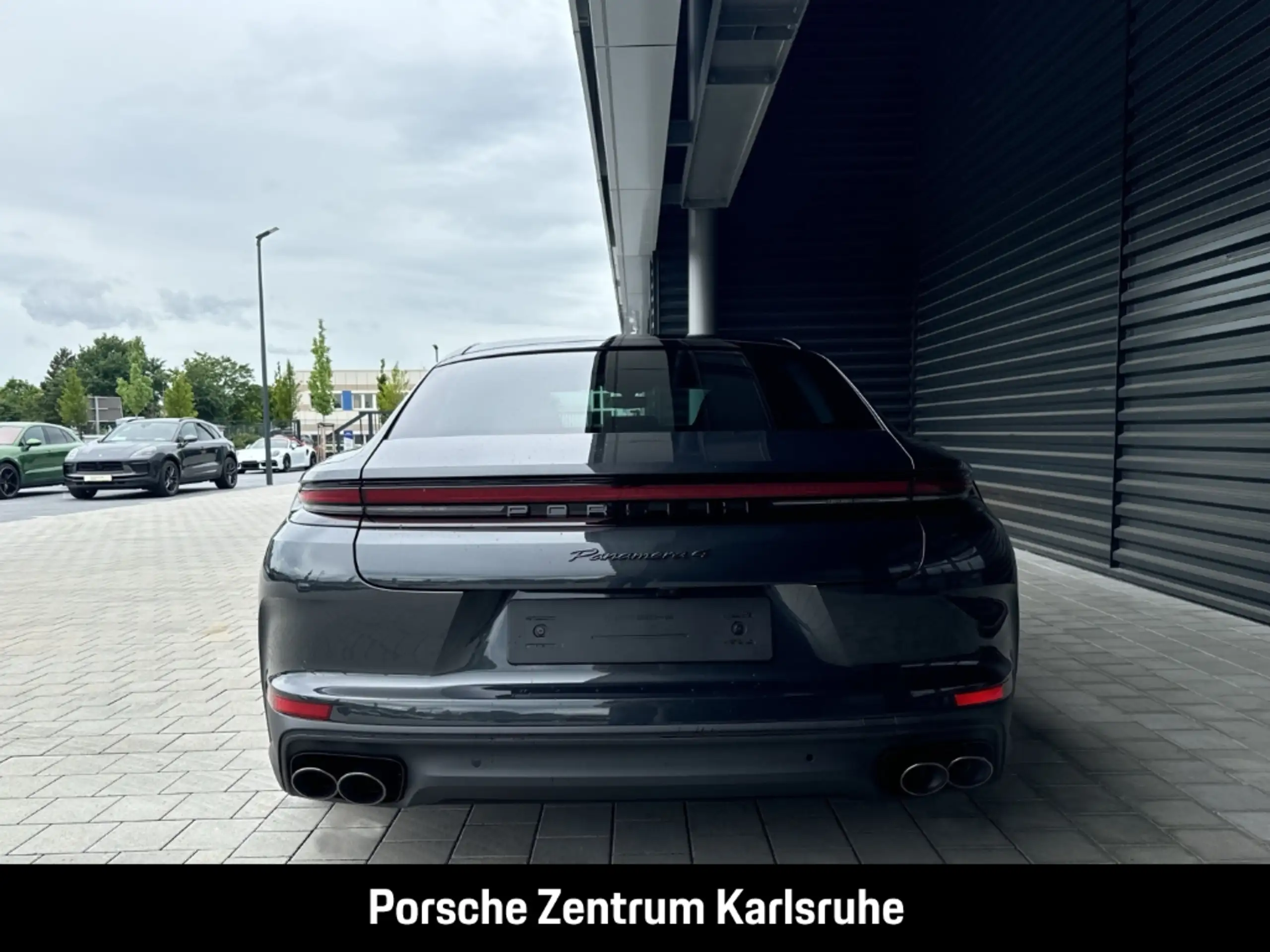 Porsche - Panamera