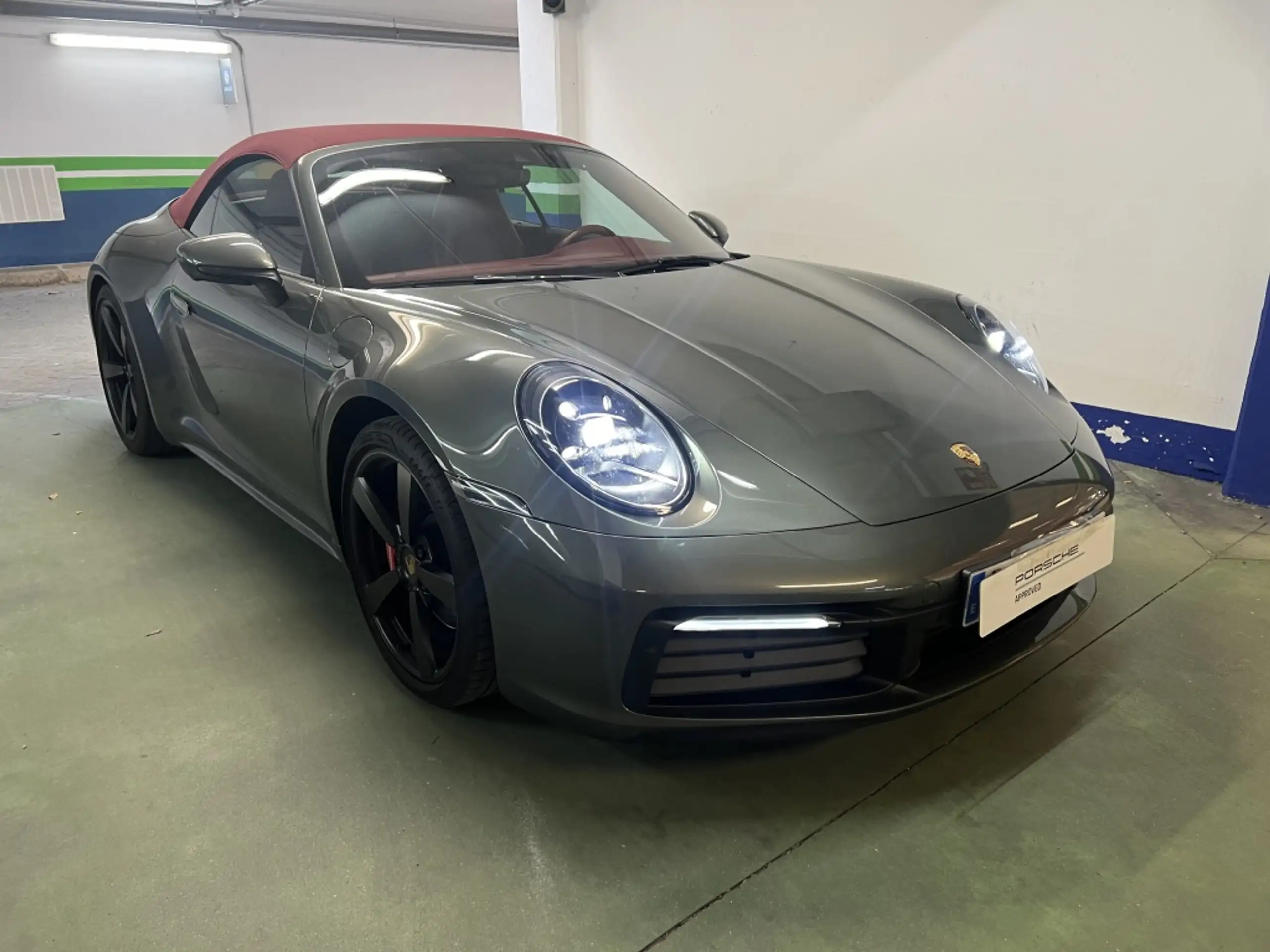 Porsche 992 2019