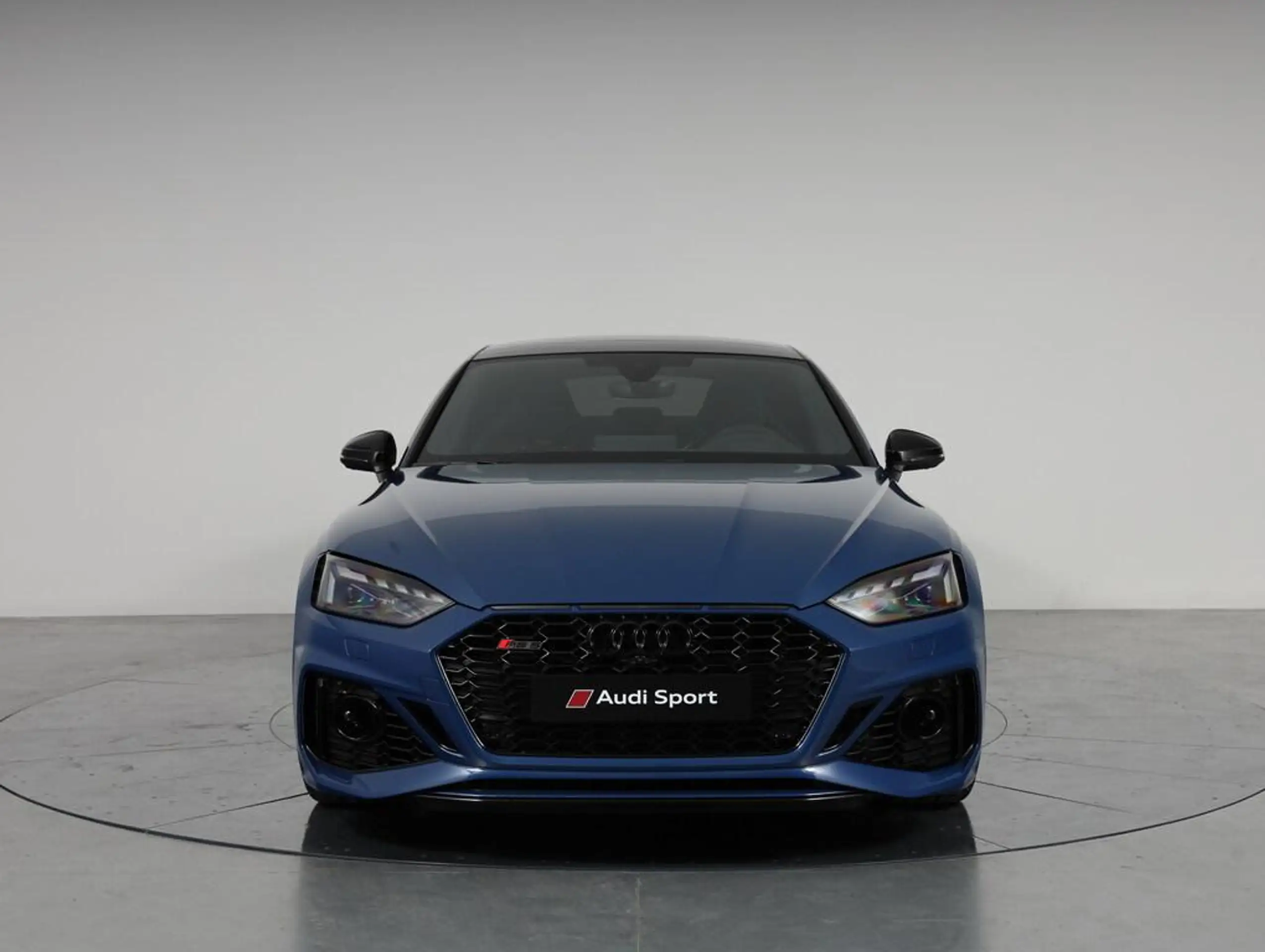 Audi - RS5