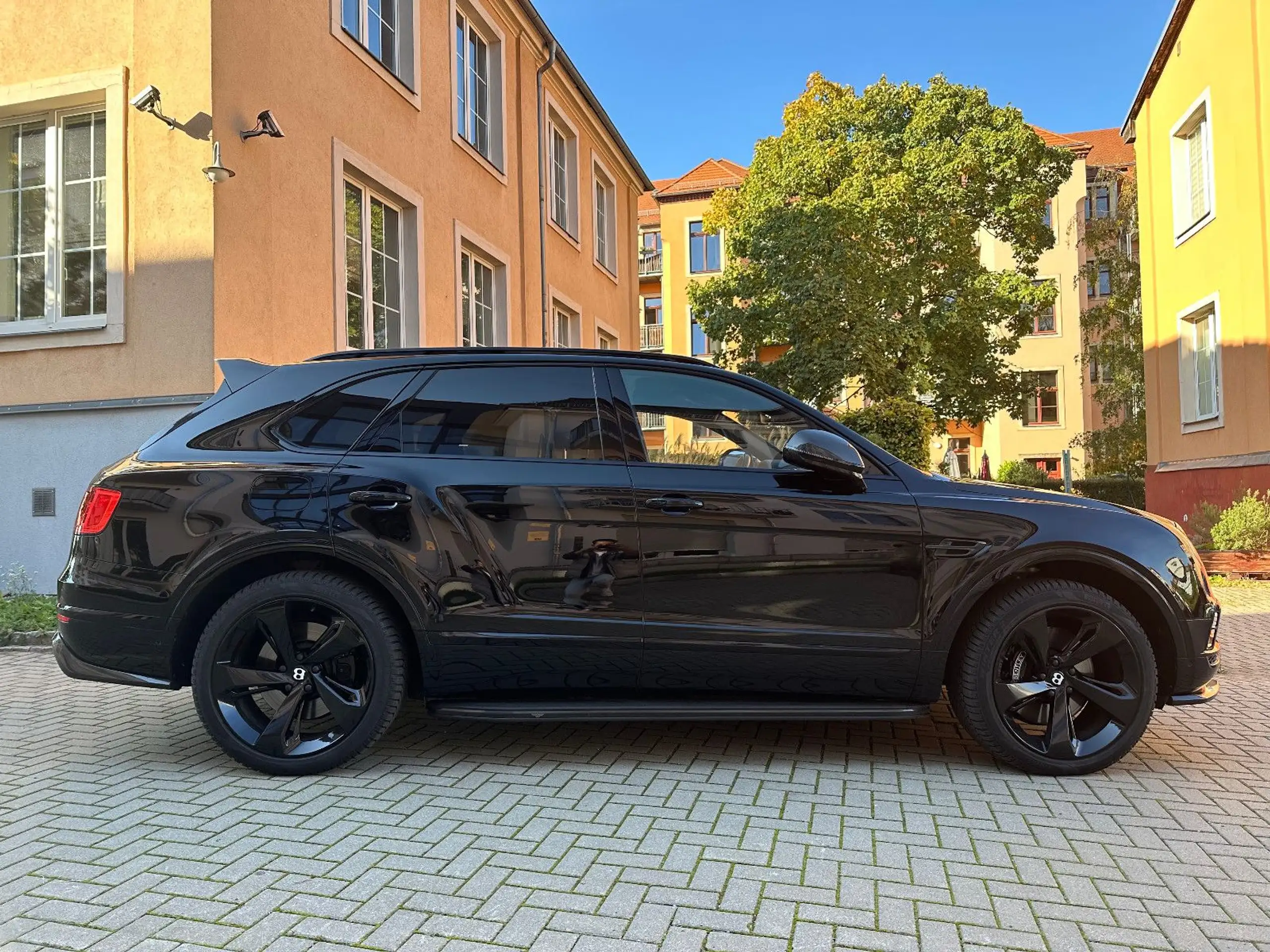 Bentley - Bentayga