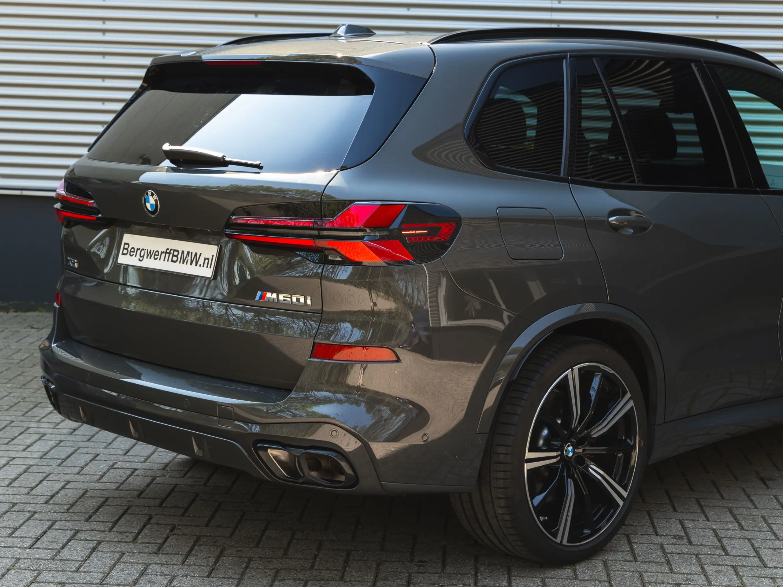 BMW - X5