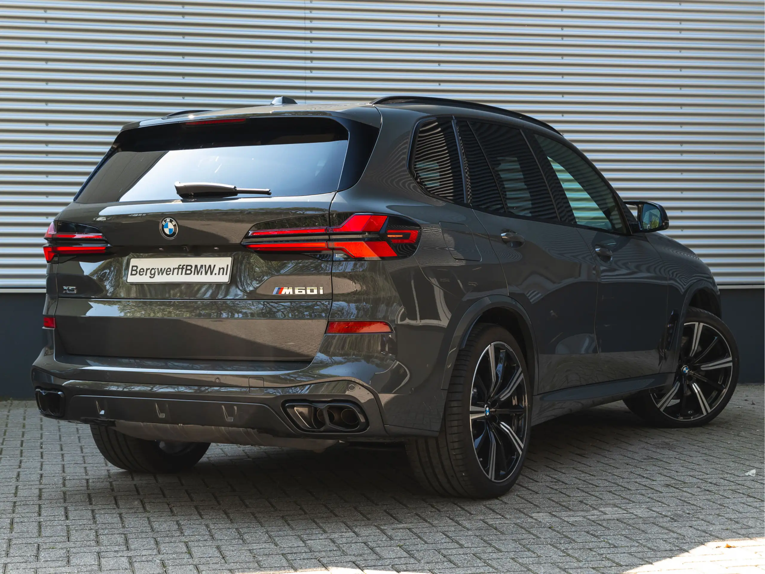 BMW - X5