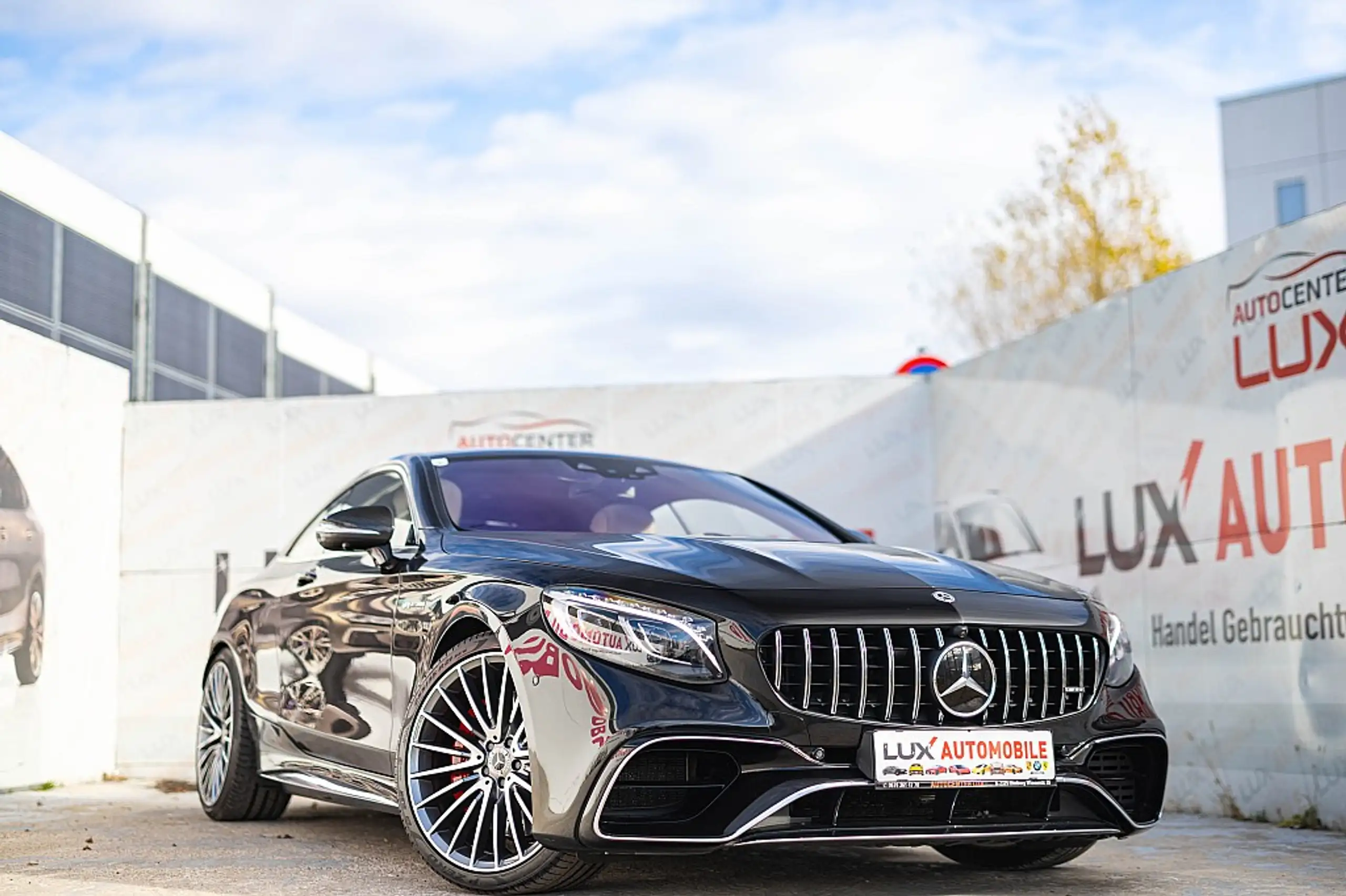 Mercedes-Benz - S 63 AMG