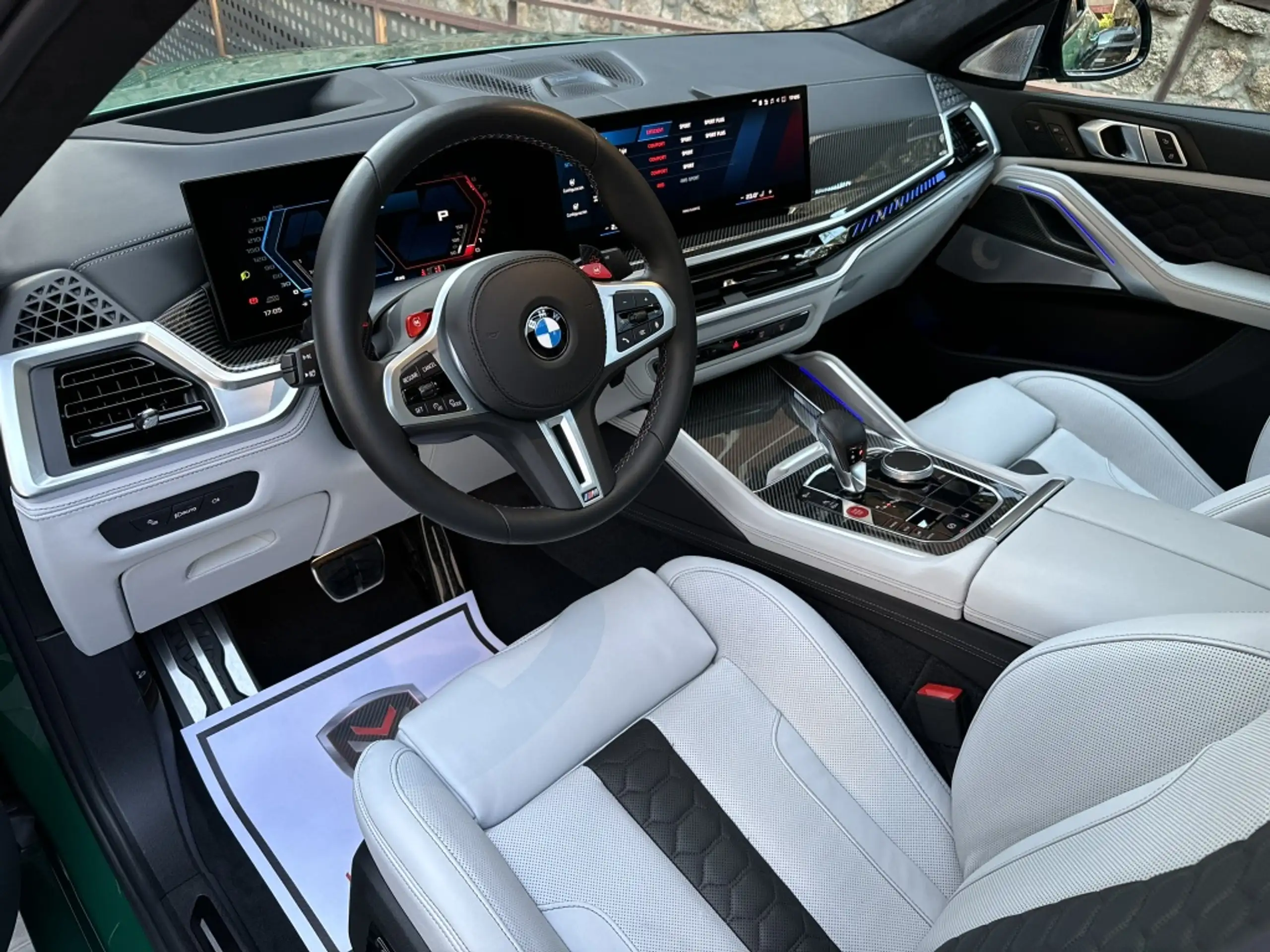 BMW - X6