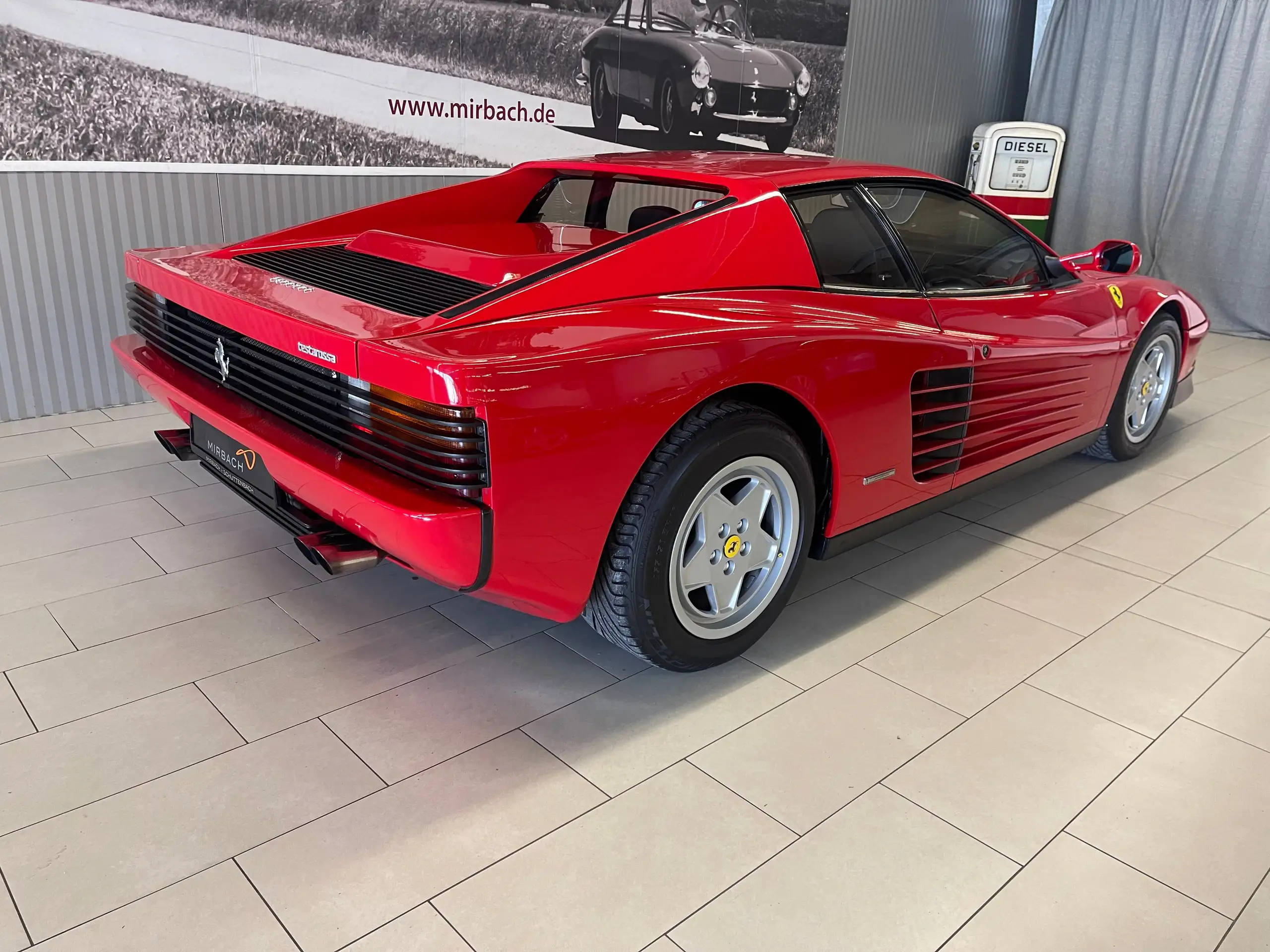 Ferrari - Testarossa