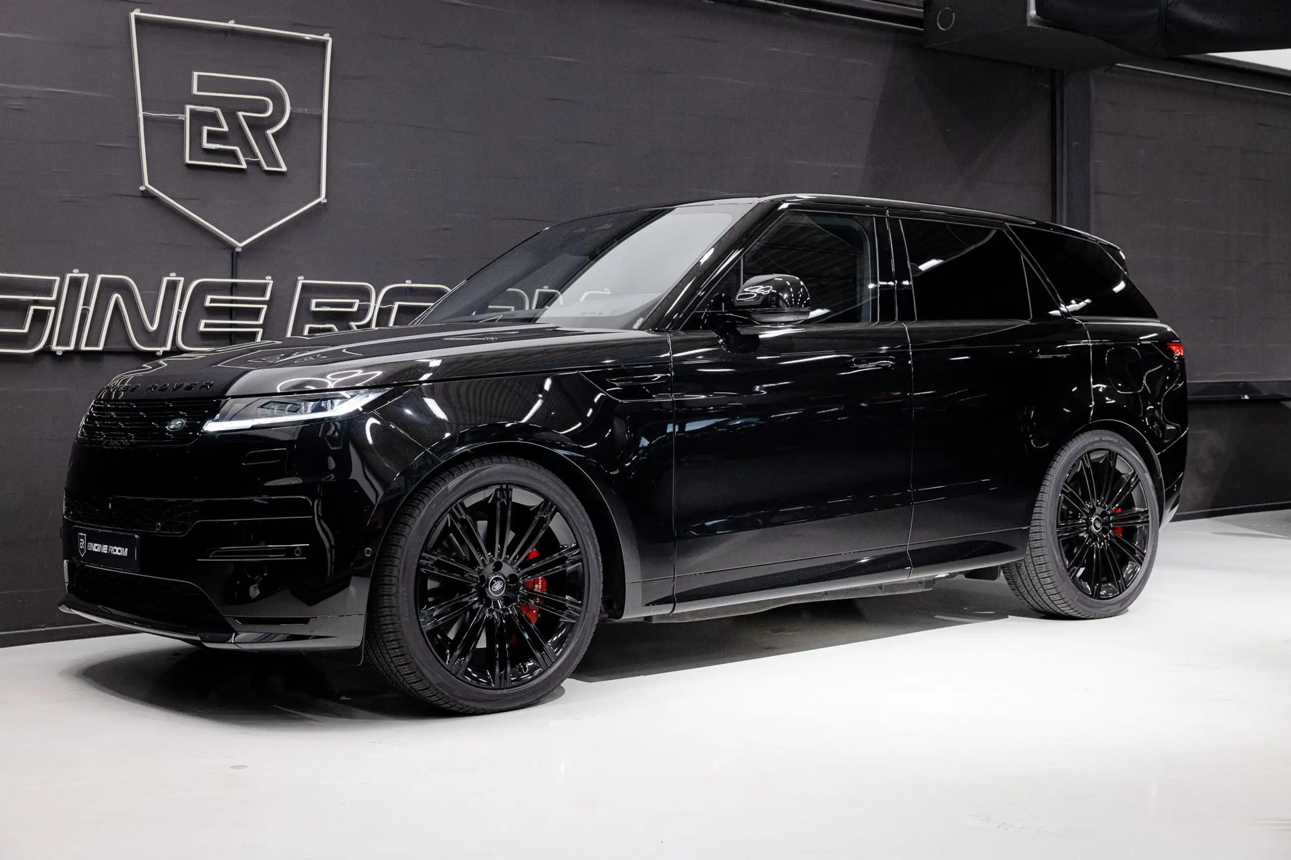 Land Rover - Range Rover Sport