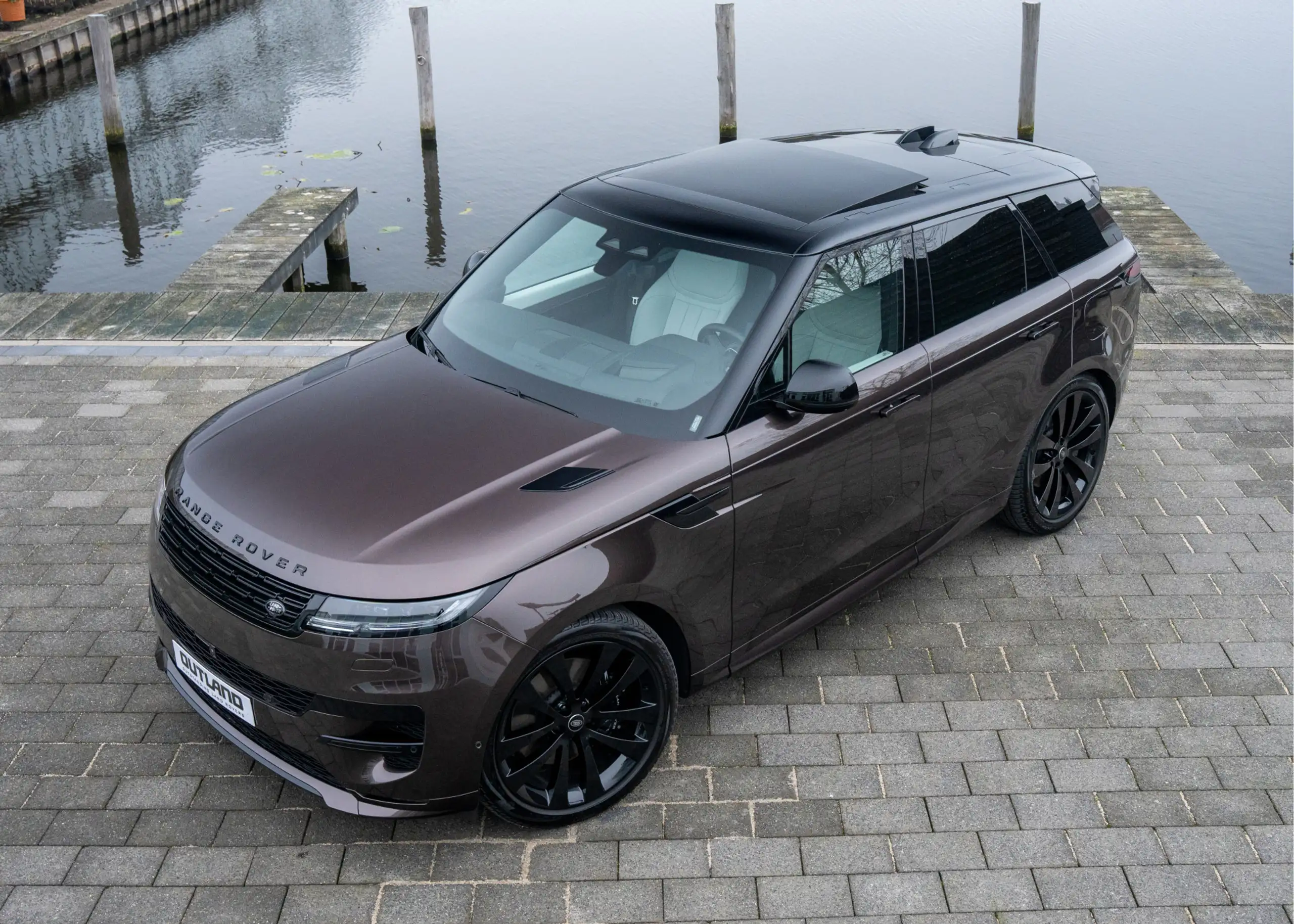 Land Rover - Range Rover Sport