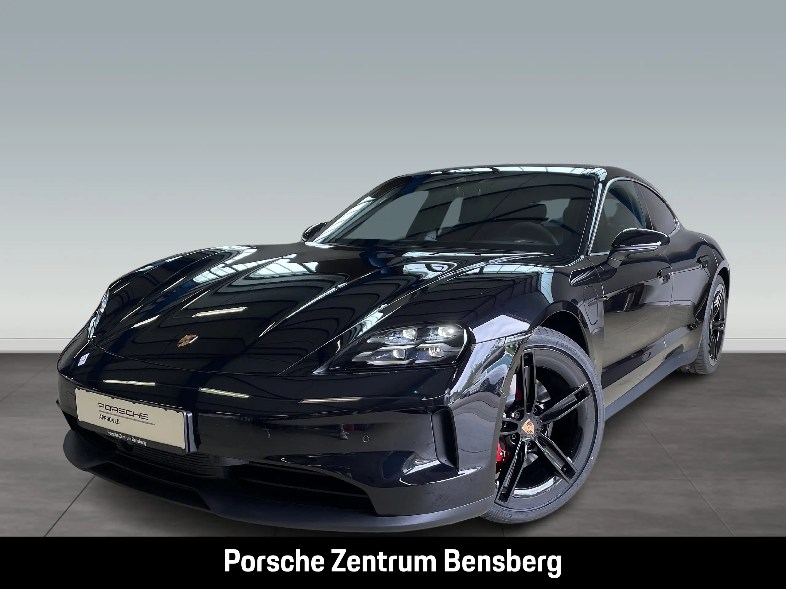 Porsche Taycan 2024