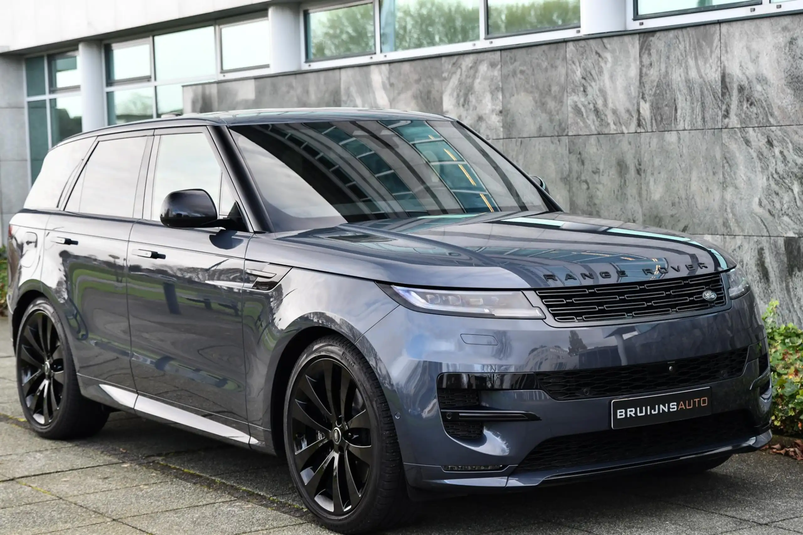 Land Rover - Range Rover Sport