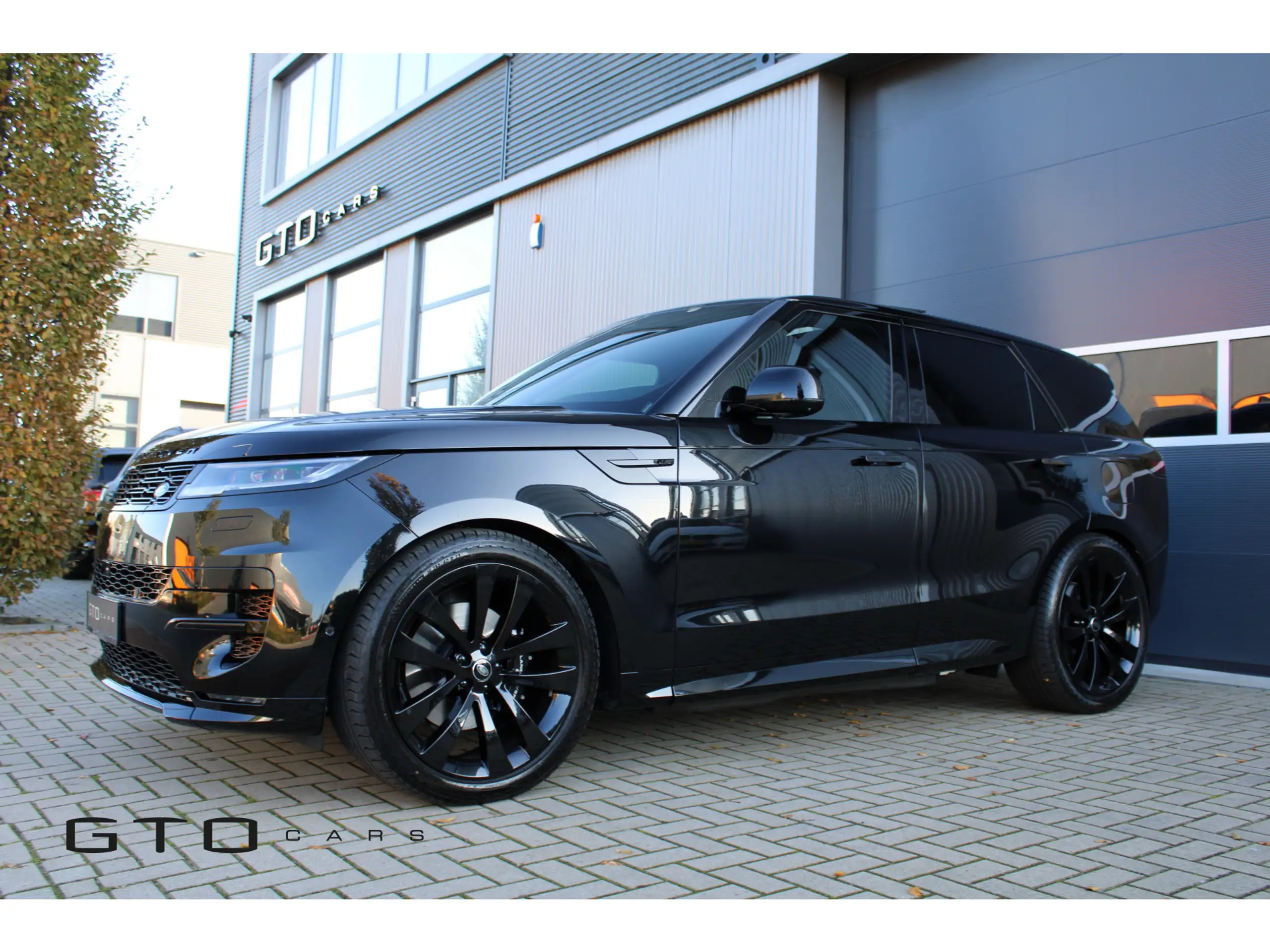 Land Rover - Range Rover Sport