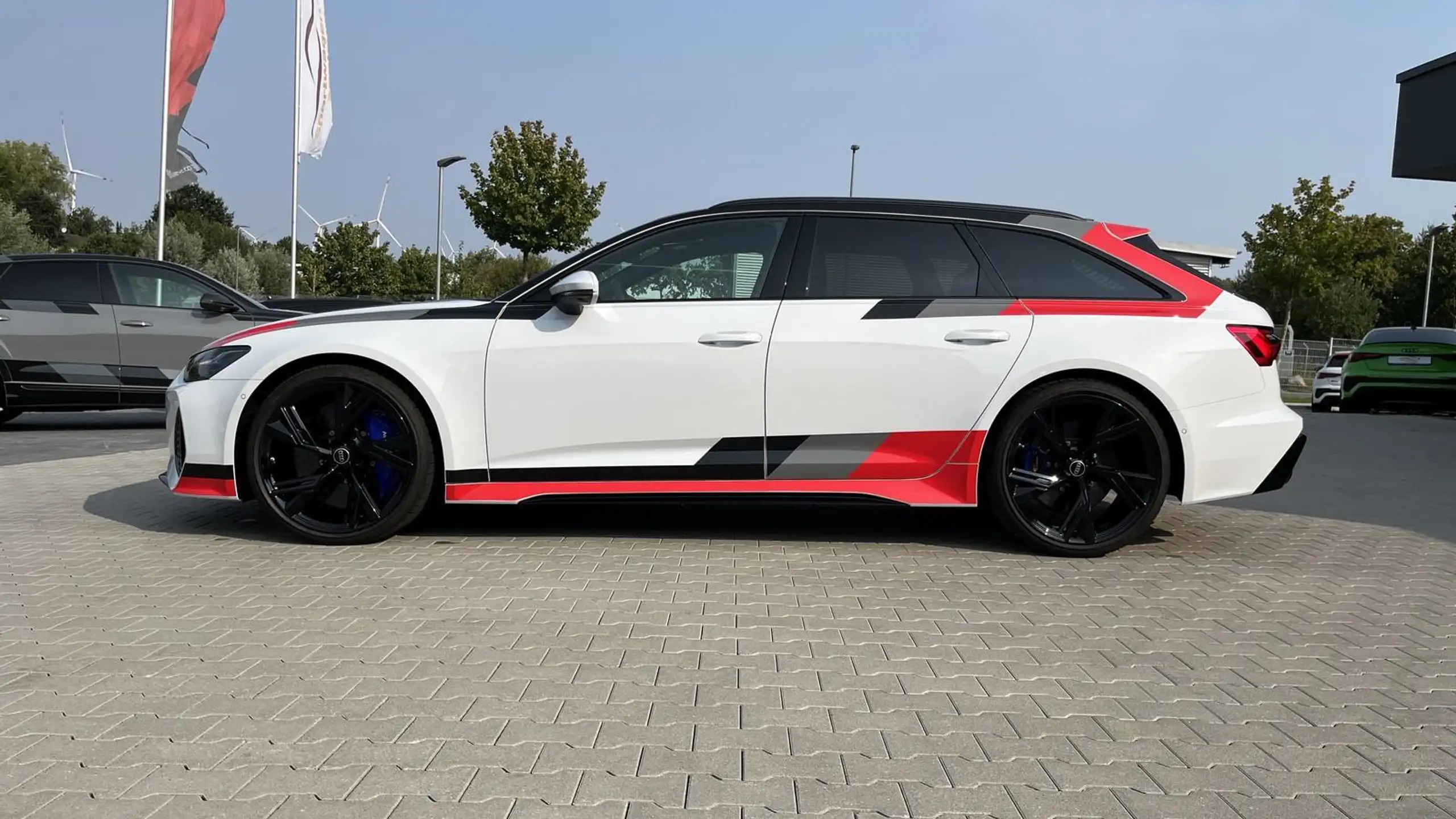 Audi - RS6