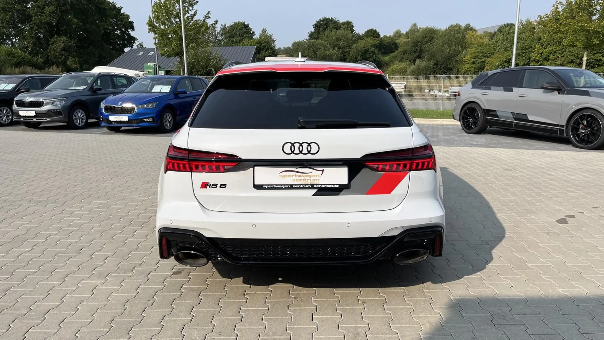 Audi - RS6