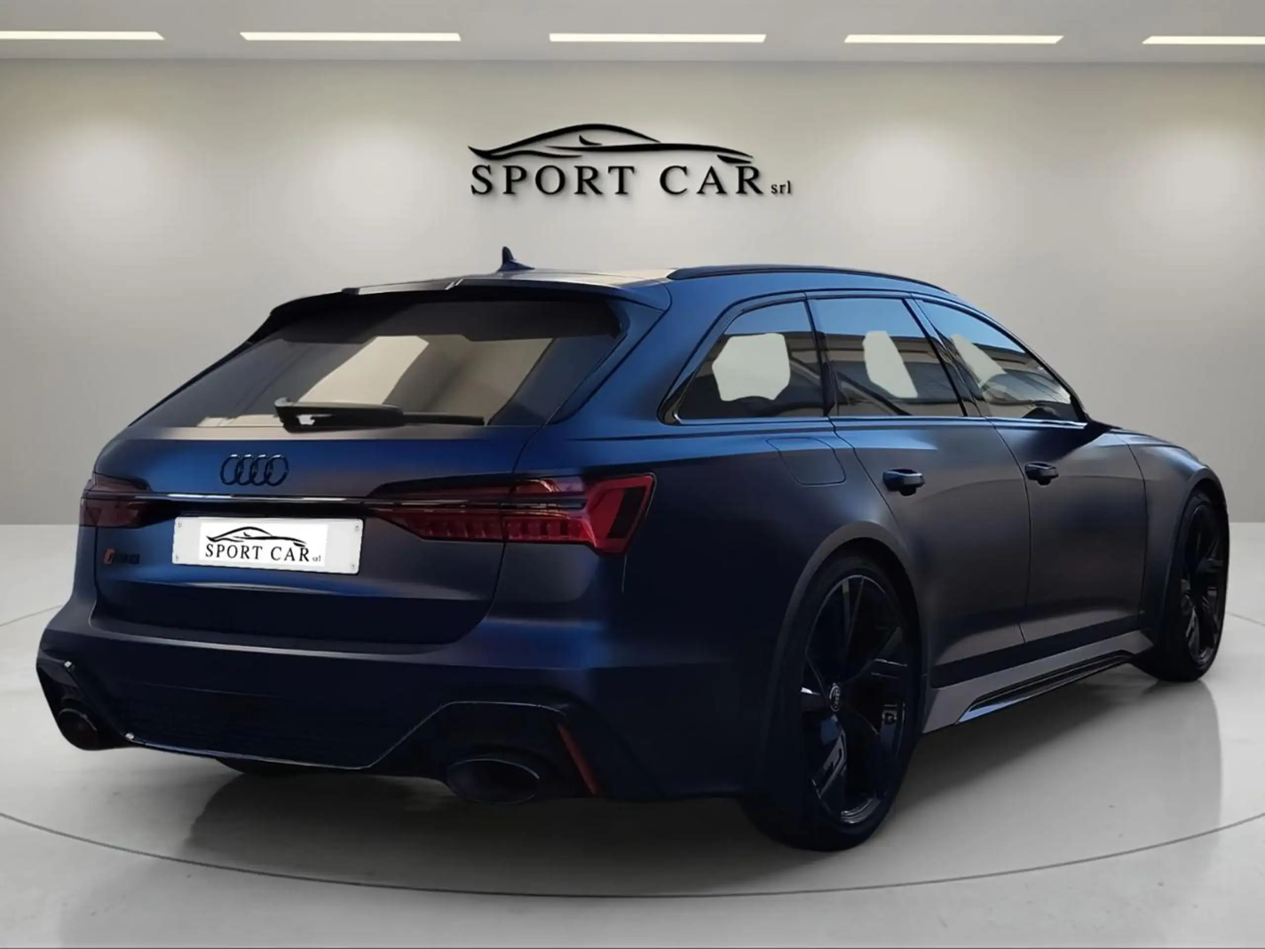 Audi - RS6