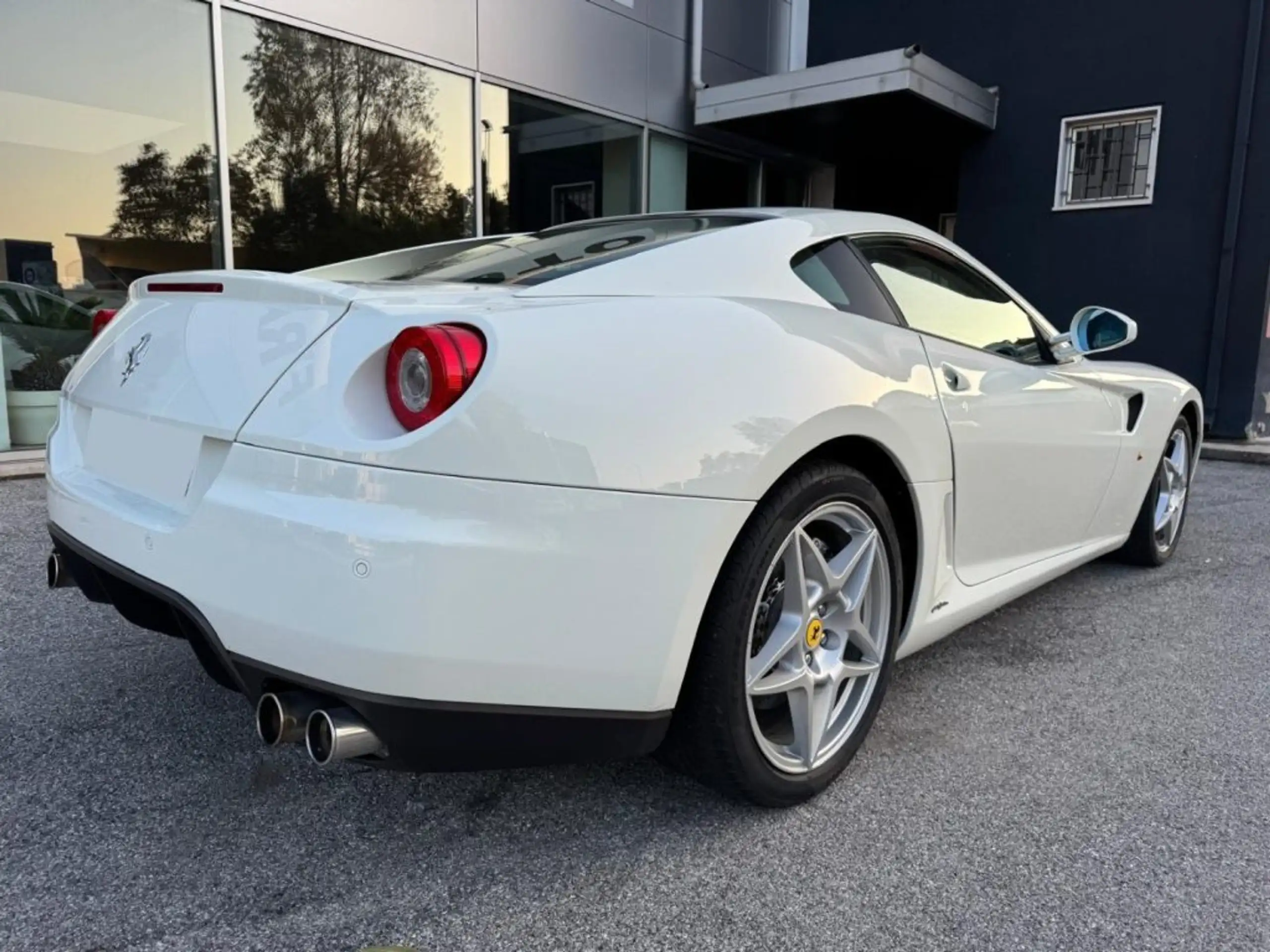 Ferrari - 599